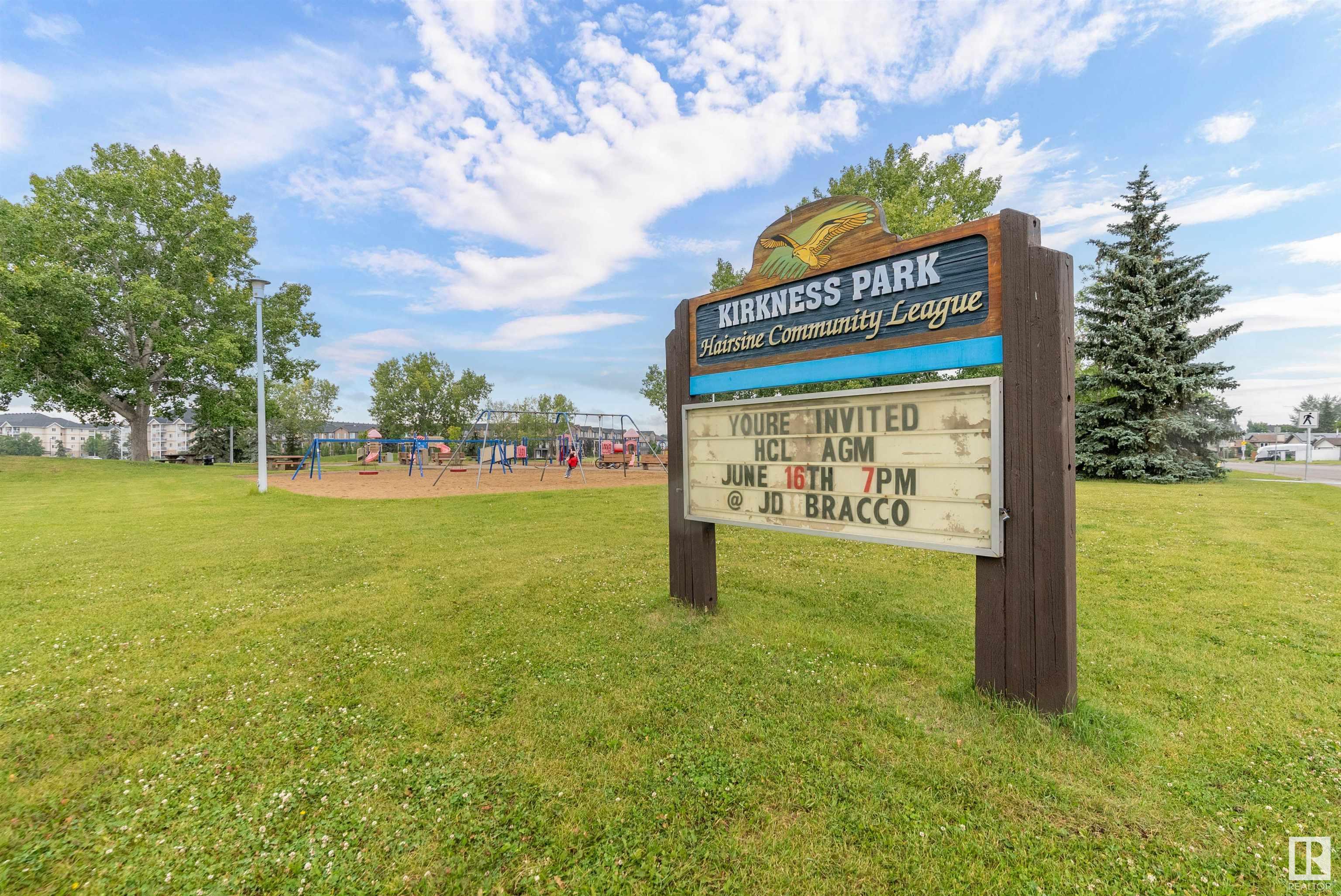 http://cdnparap120.paragonrels.com/ParagonImages/Property/p12/RAE/225362017/50/0/0/6fa431a78e85ae70d407d14bfa79d37c/1/aeaa582bf545999566d9f1475cf2efcd/225362017-94d59c2a-7ec0-4aaa-8b1d-63f52c3a4372.JPG
