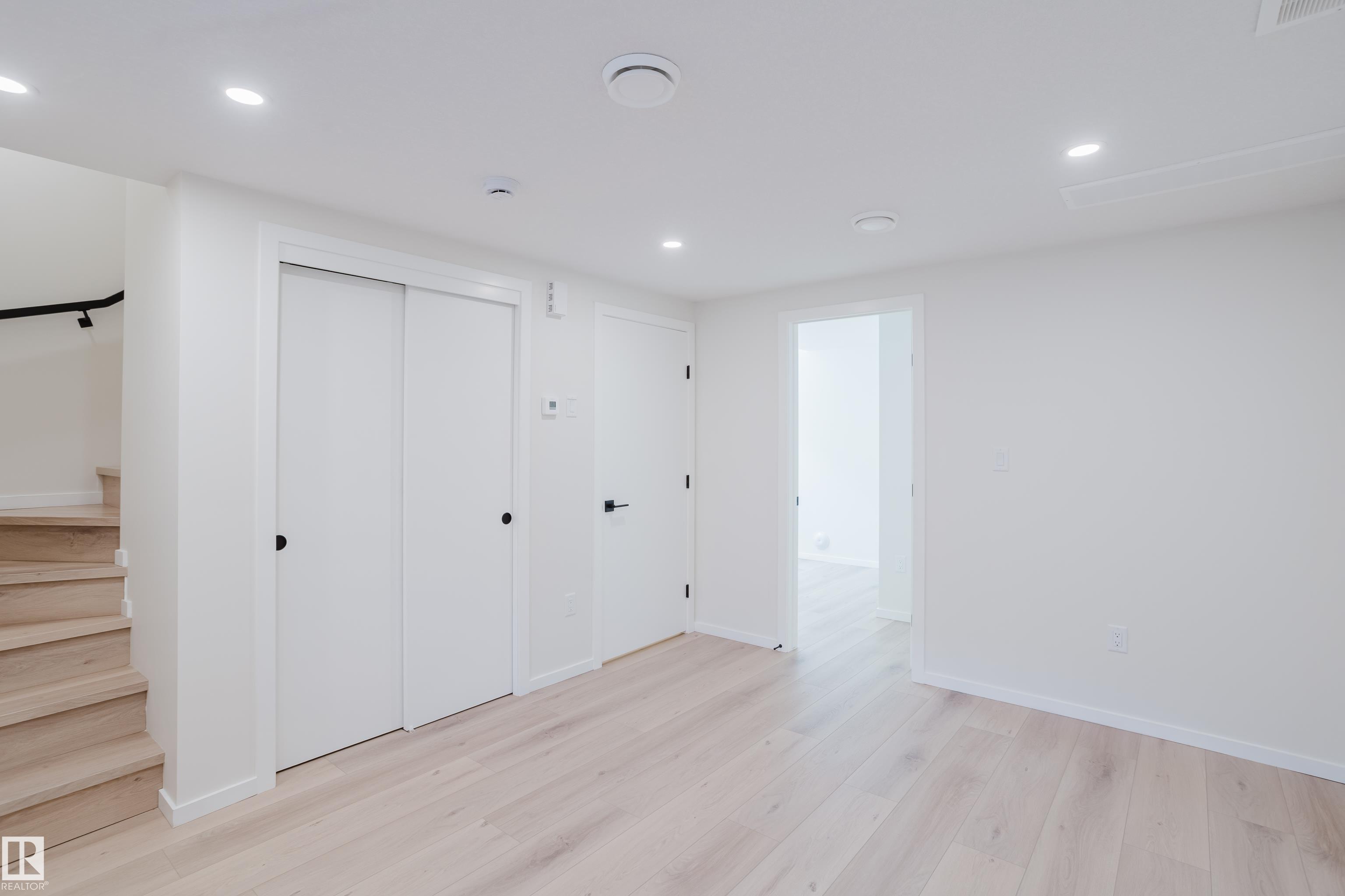 Photo 22 at 10463/65/67/69 159 Street NW, Britannia Youngstown, Edmonton