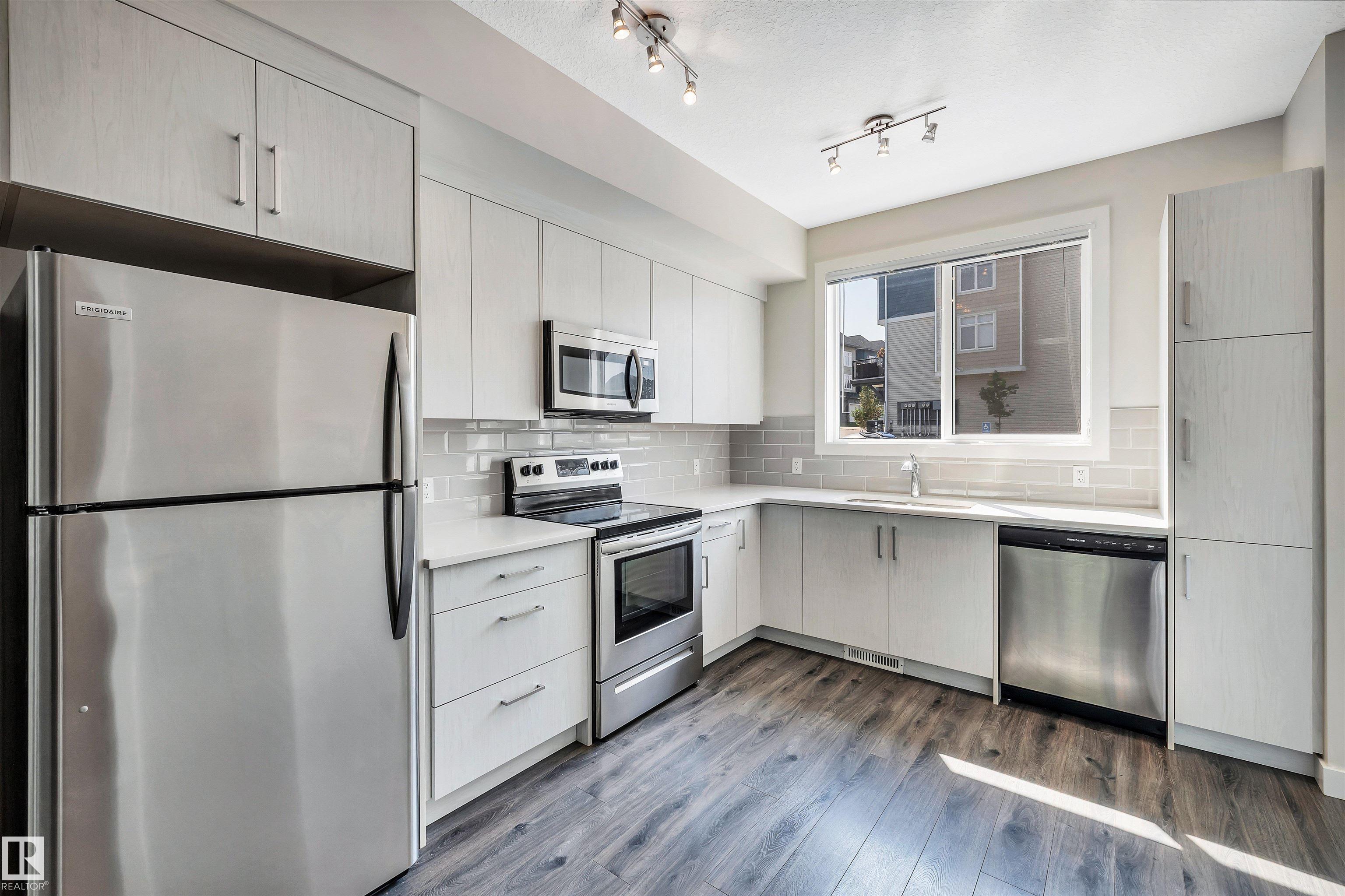Photo 5 at 60 - 600 Bellerose Drive, Oakmont, St. Albert
