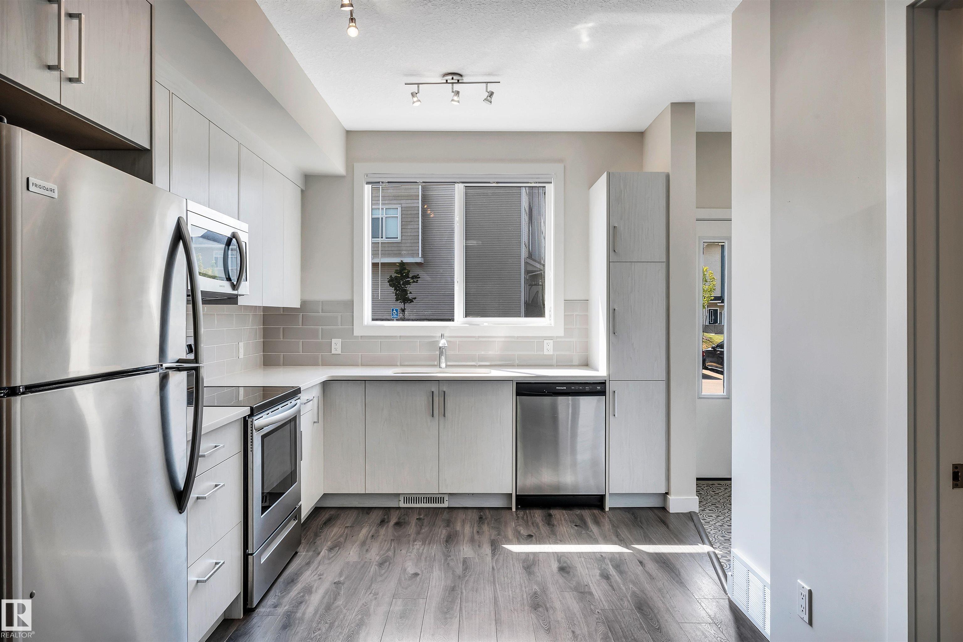 Photo 6 at 60 - 600 Bellerose Drive, Oakmont, St. Albert