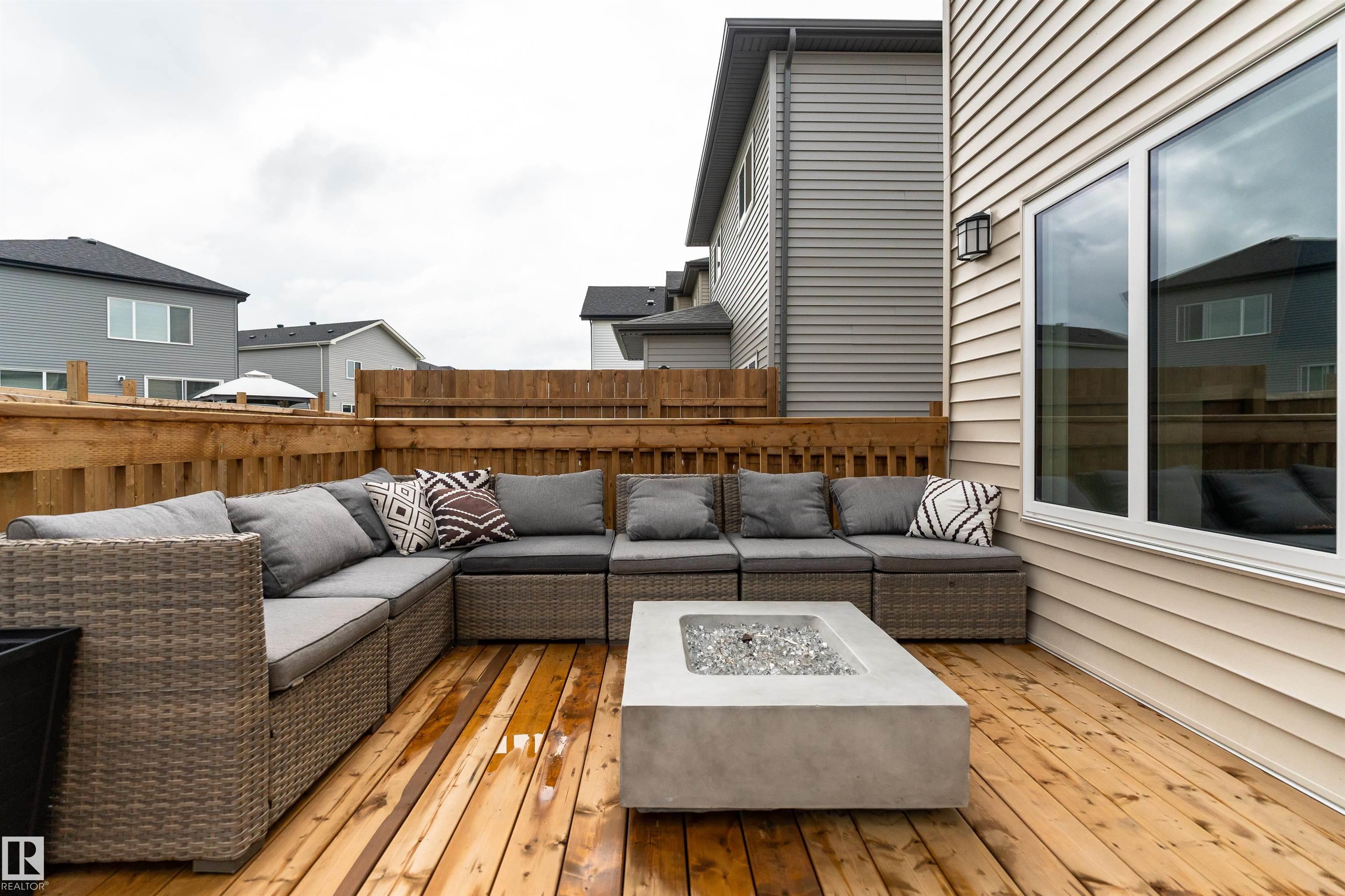 Photo 42 at 112 Bluff Cove, Black Stone, Leduc