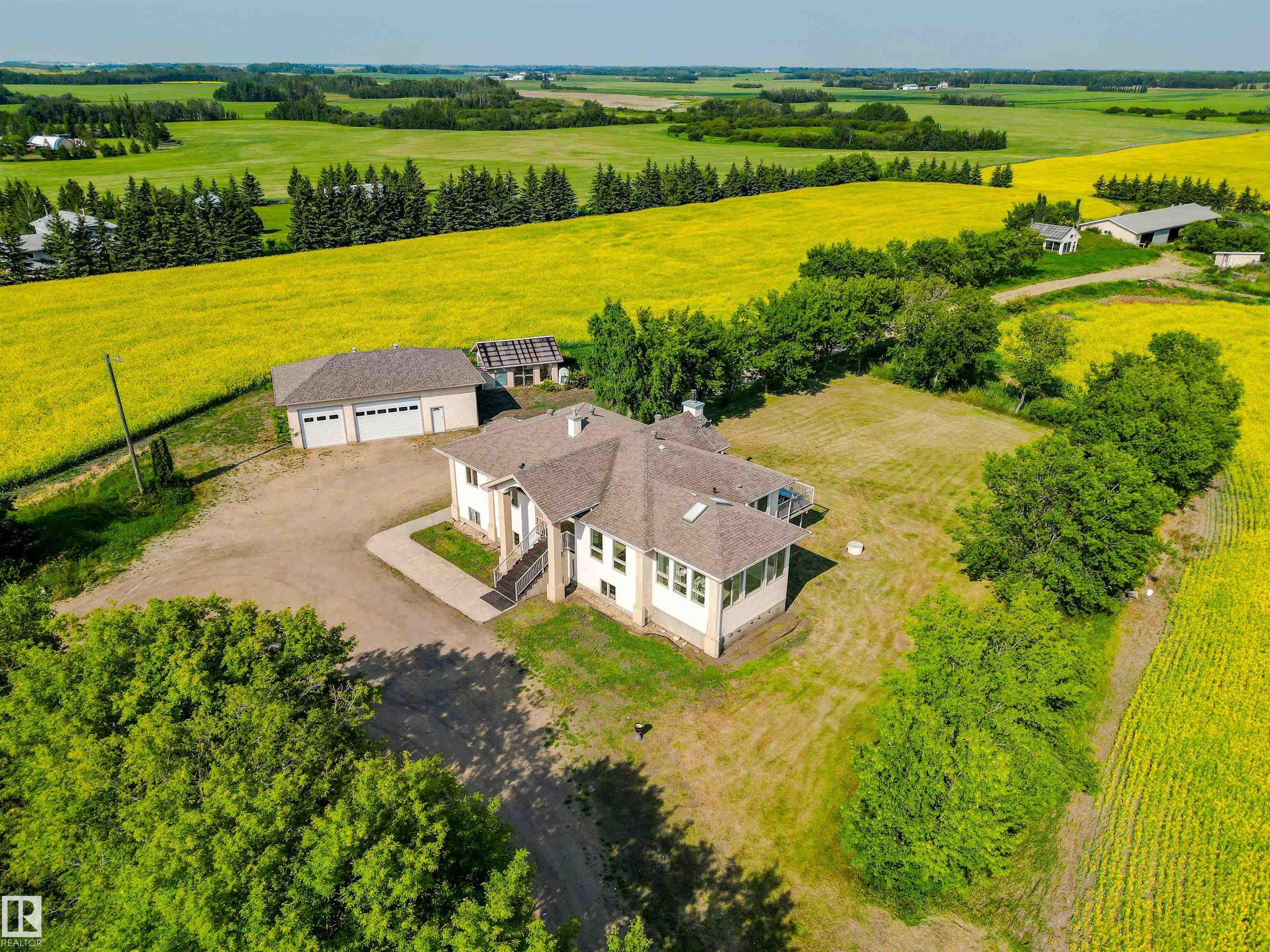 Photo 4 at 55023 Rge Road 254, None, Rural Sturgeon County