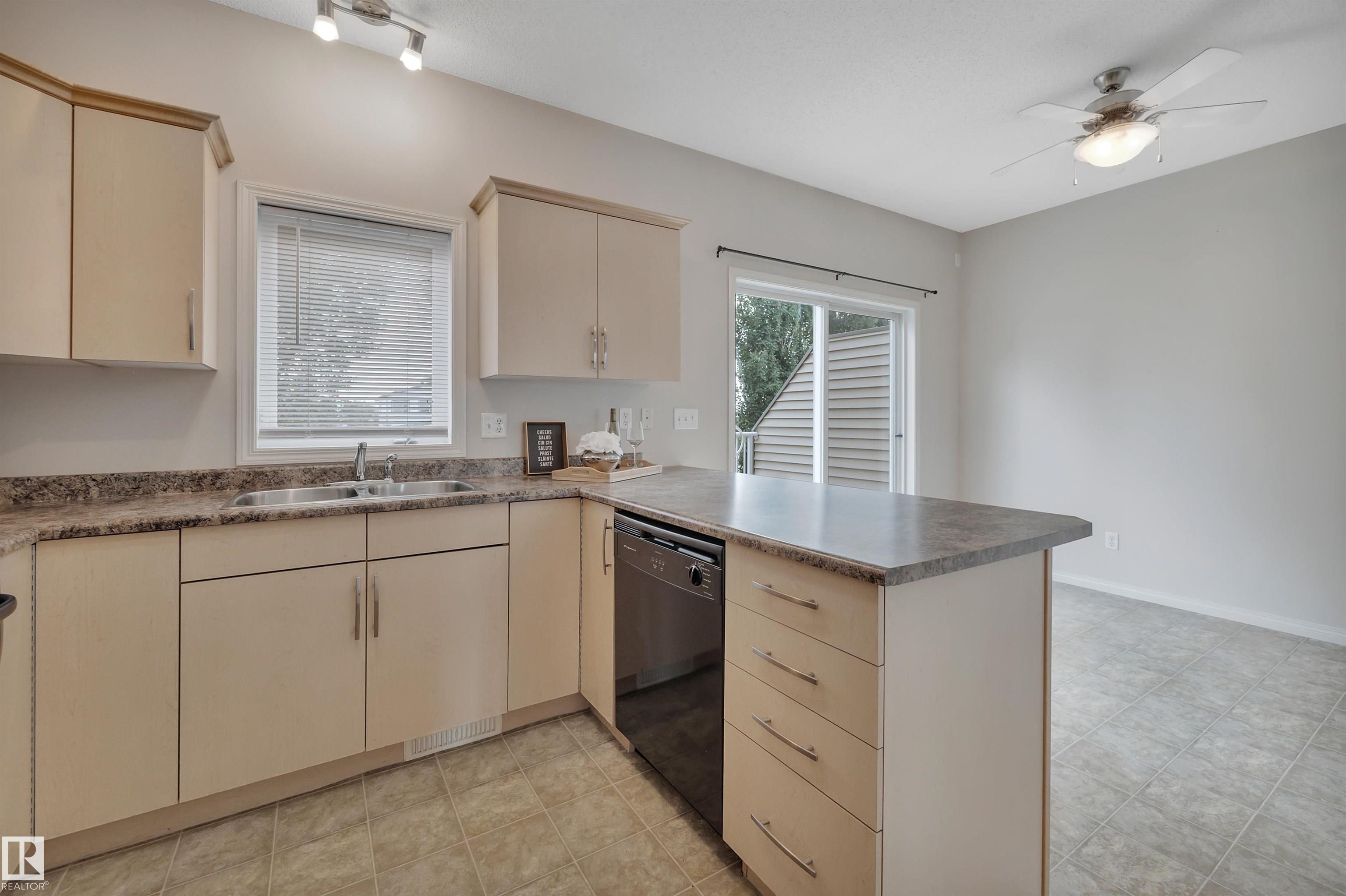 Photo 16 at 2 - 5102 30 Avenue, Place Chaleureuse, Beaumont