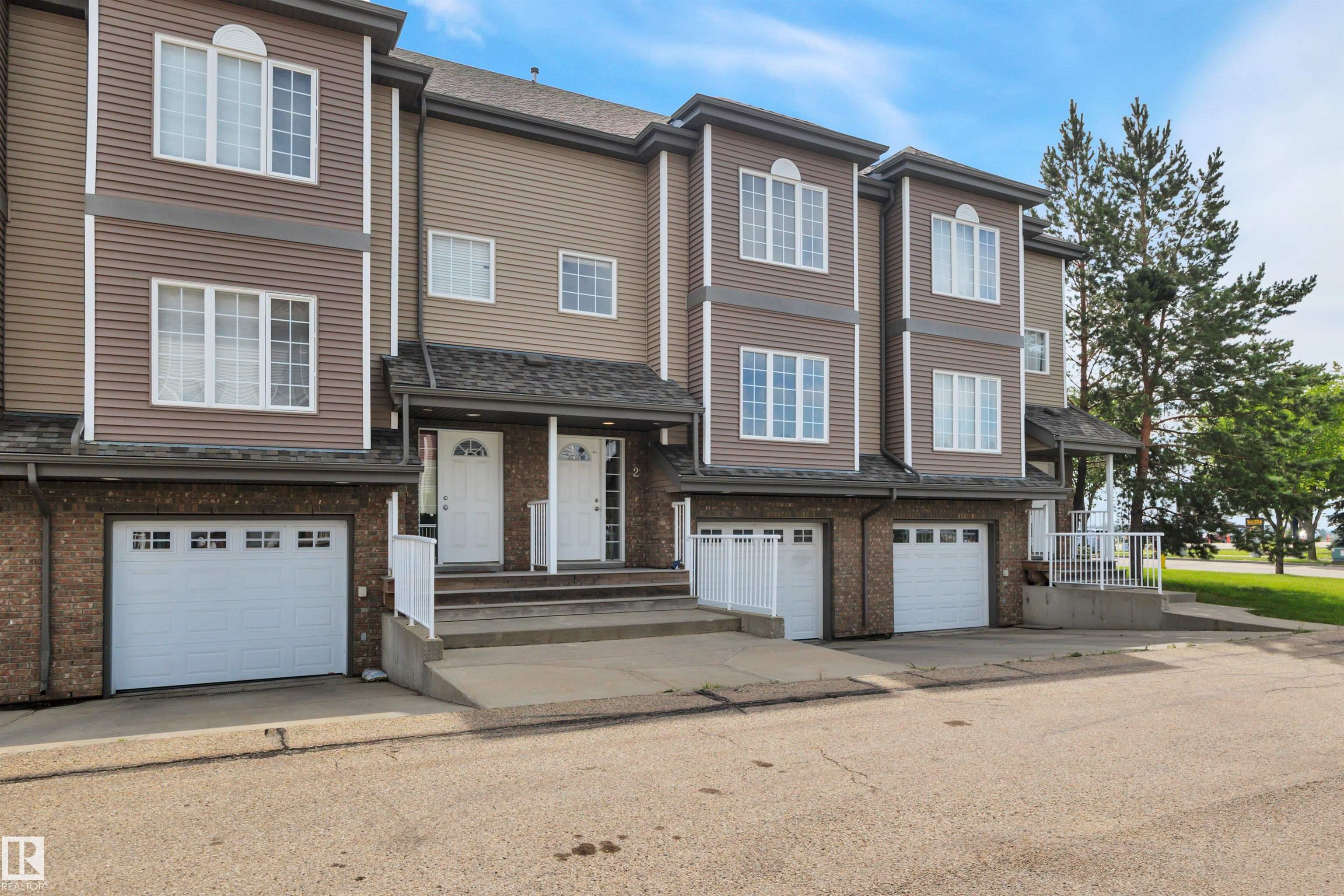 Photo 4 at 2 - 5102 30 Avenue, Place Chaleureuse, Beaumont