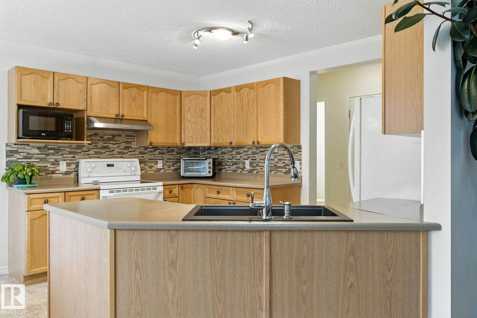 Photo 9 at 289 Foxboro Crescent, Foxboro, Sherwood Park