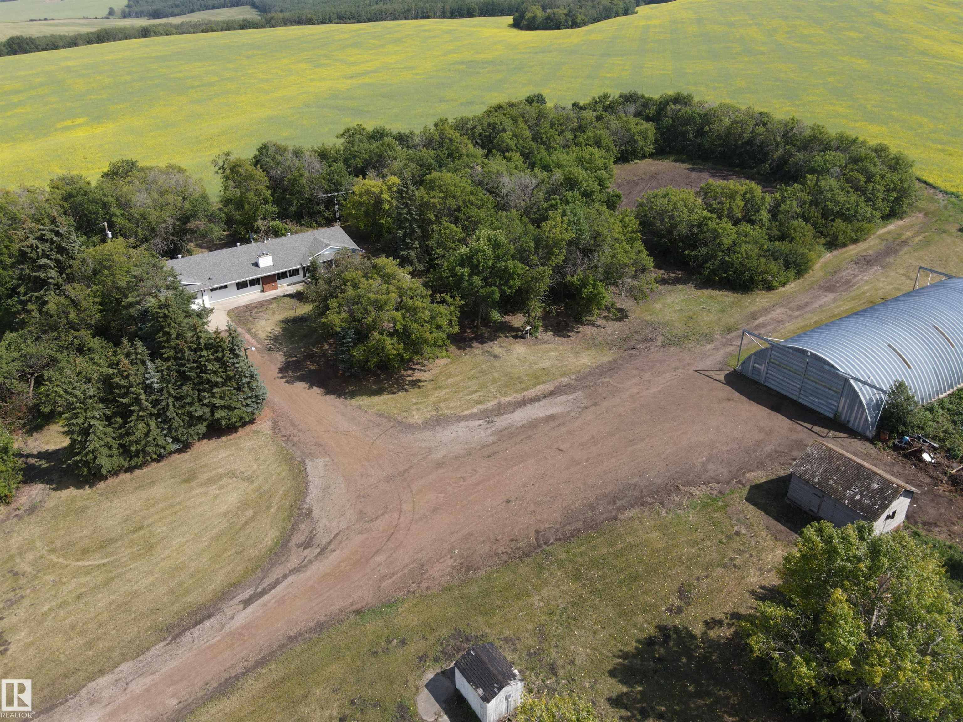 144027 TWP RD 570, Rural Two Hills County - 3 bedroom Detached Single Family for sale