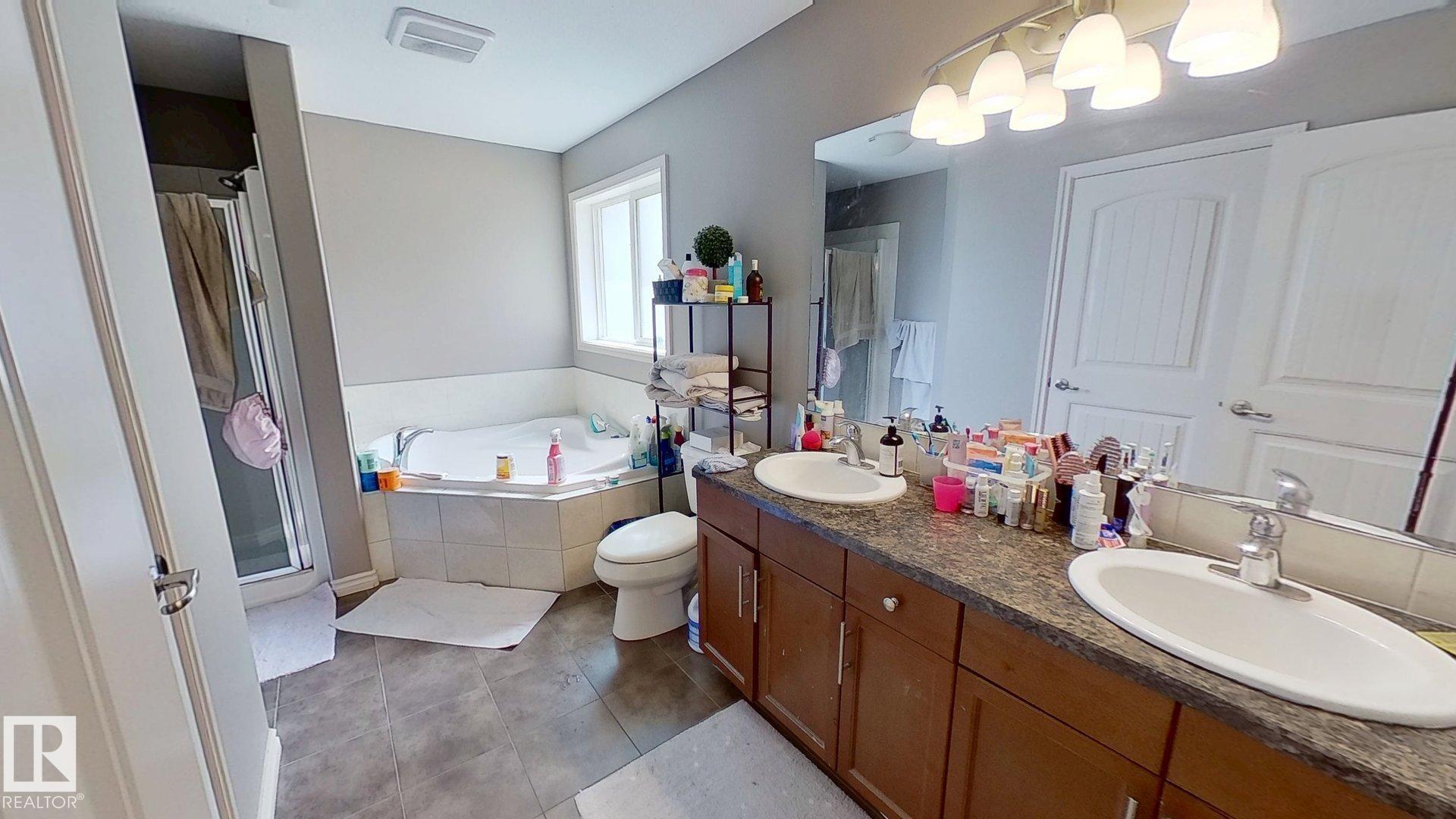 Photo 13 at 6723 19 Avenue SW, Summerside, Edmonton