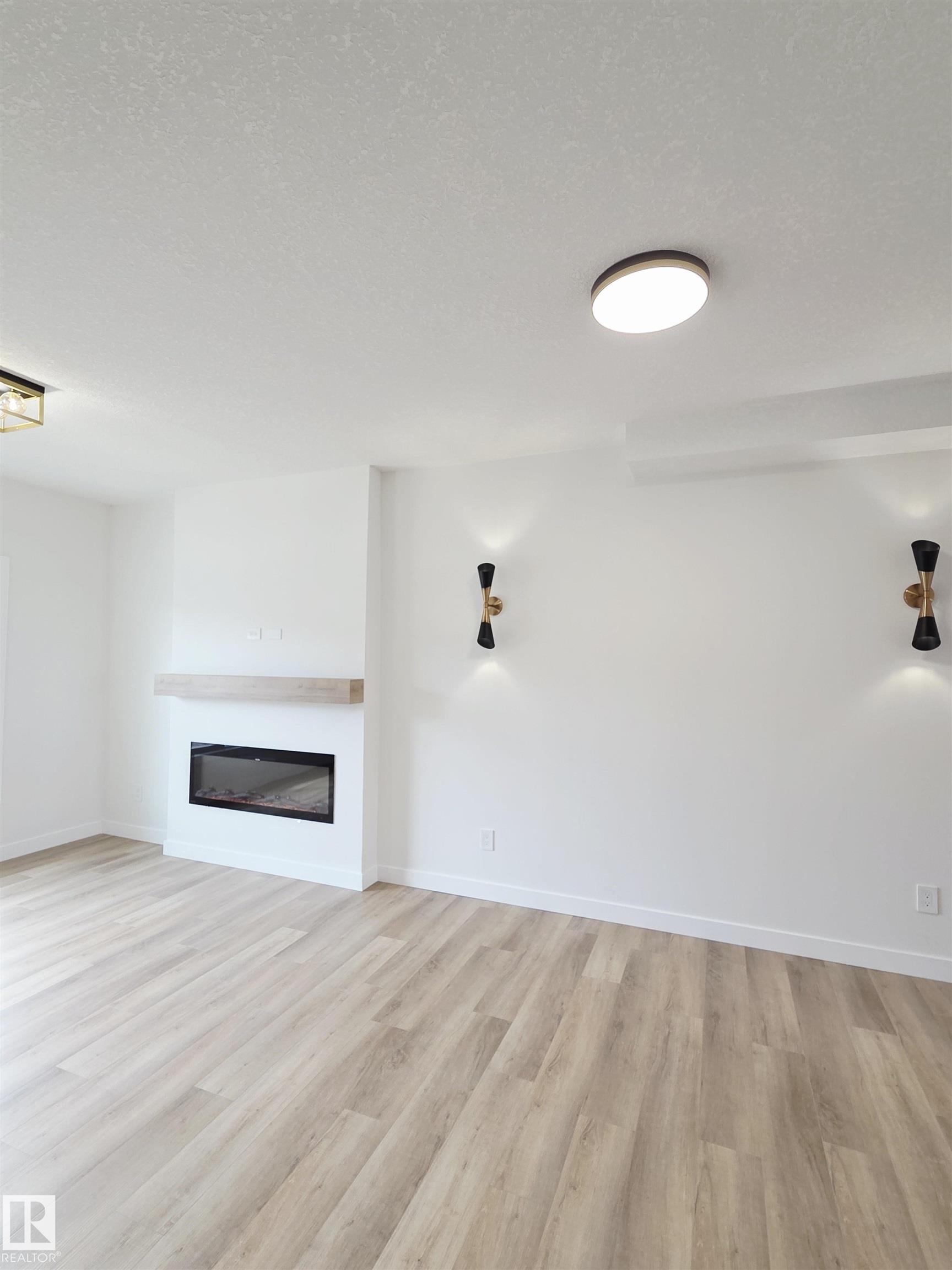 Photo 4 at 50 Wyatt Rdg, Westpark, Fort Saskatchewan