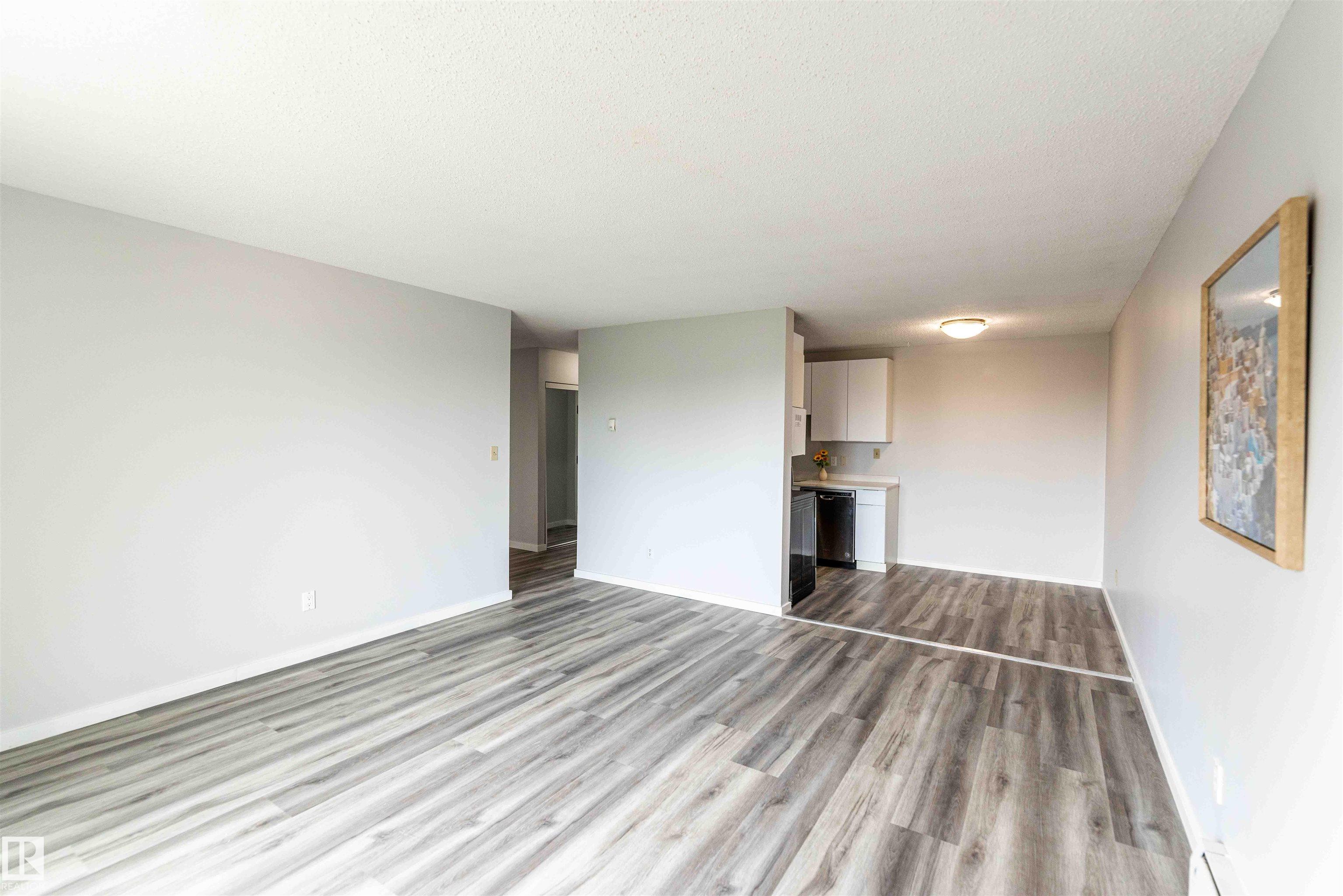 Photo 15 at 407 - 1945 105 Street NW, Keheewin, Edmonton