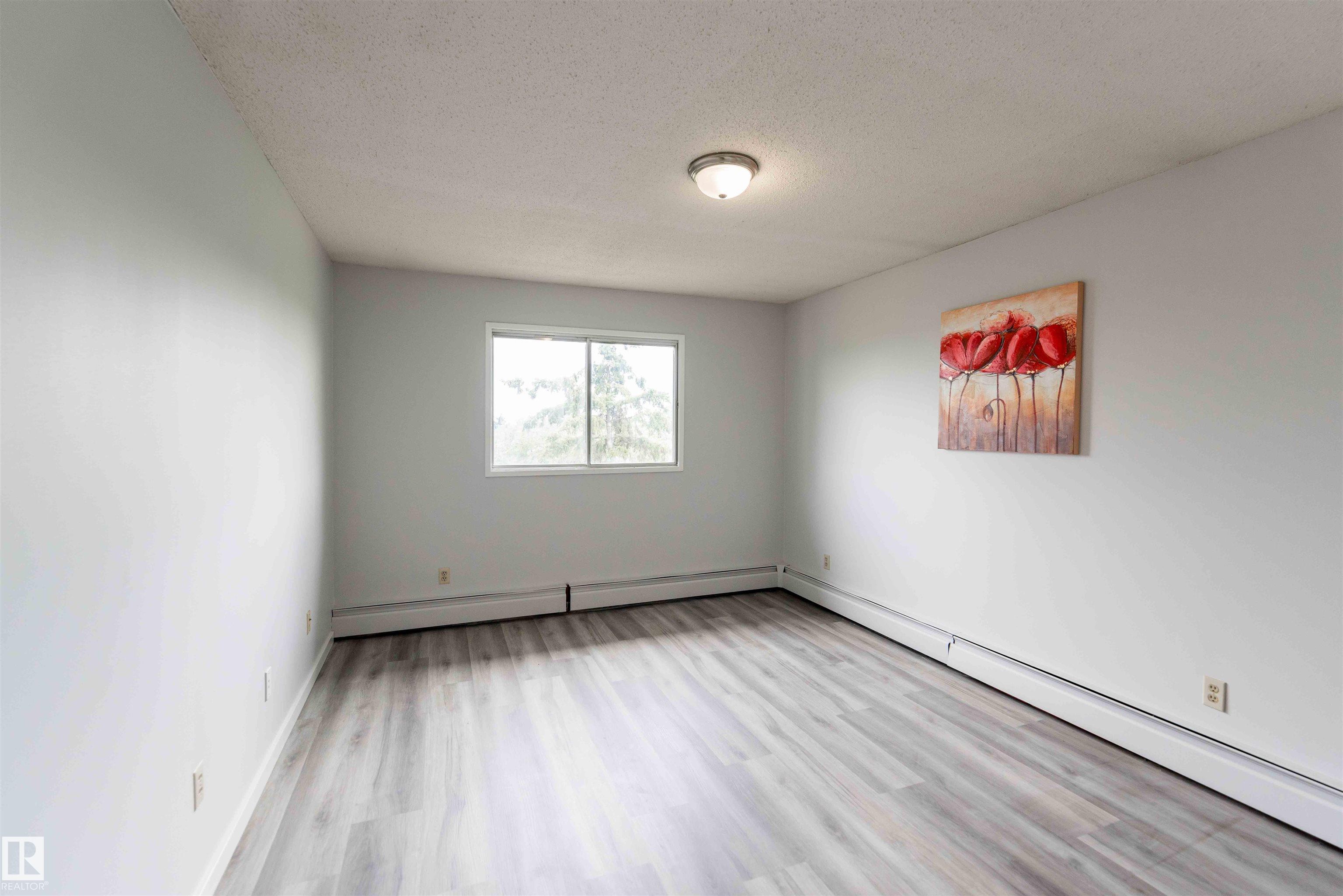 Photo 23 at 407 - 1945 105 Street NW, Keheewin, Edmonton