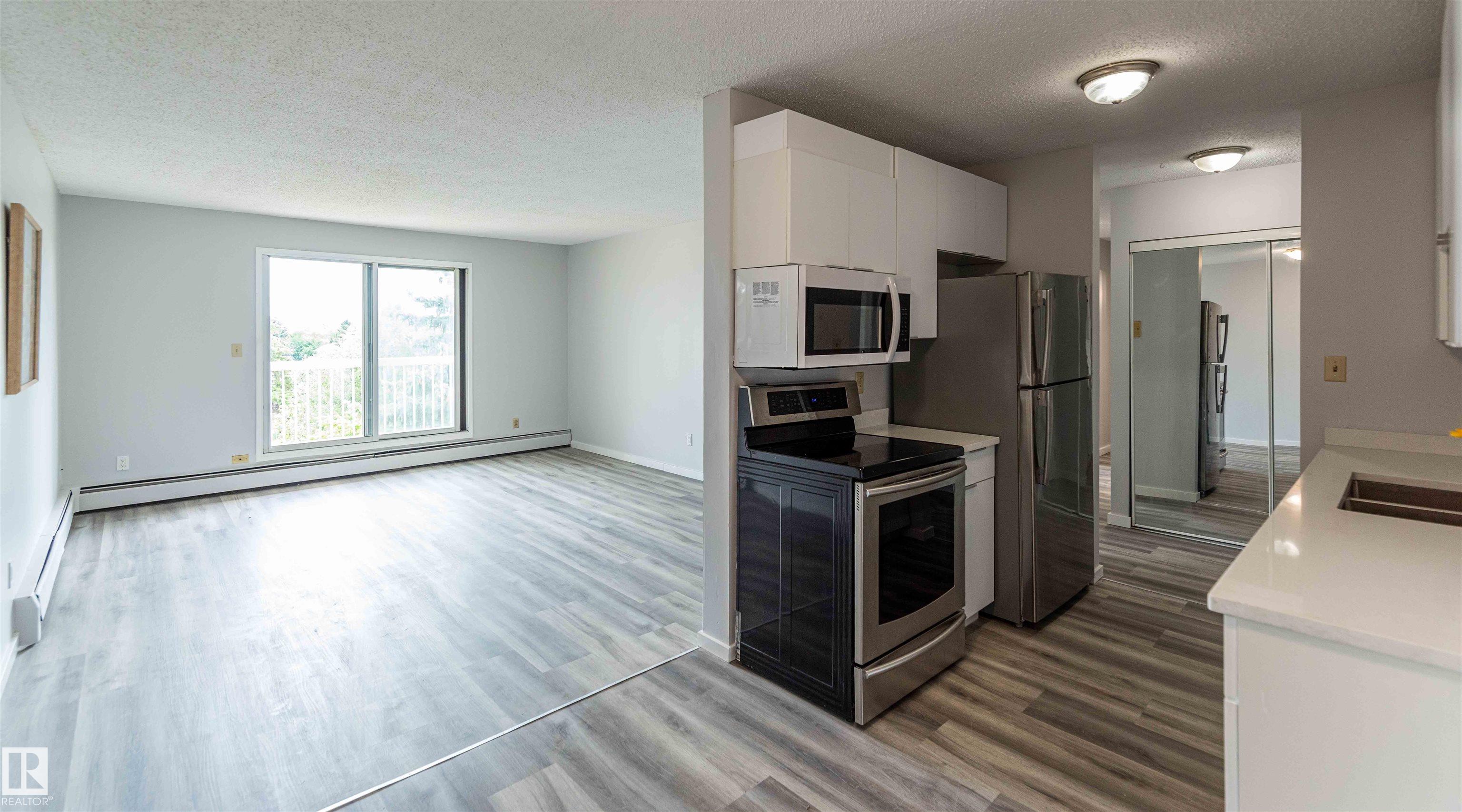 Photo 10 at 407 - 1945 105 Street NW, Keheewin, Edmonton