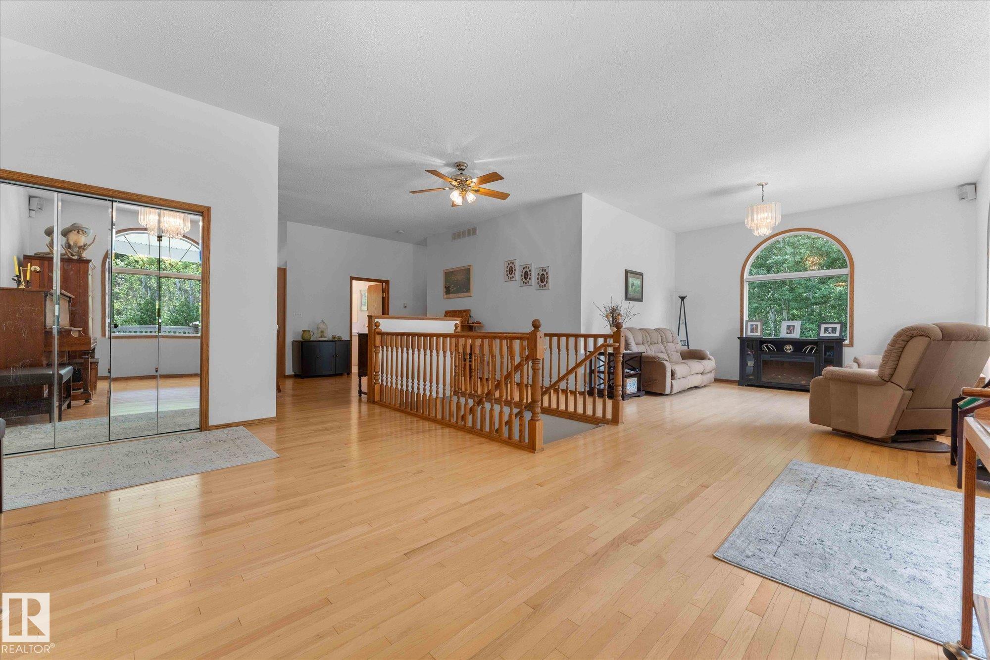 Photo 13 at 6316 Hghway 16, Lake Isle, Rural Parkland County