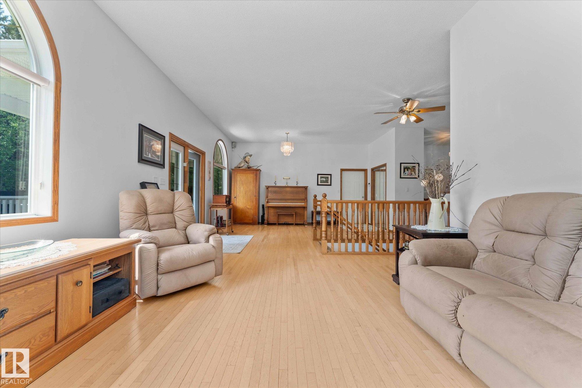 Photo 15 at 6316 Hghway 16, Lake Isle, Rural Parkland County