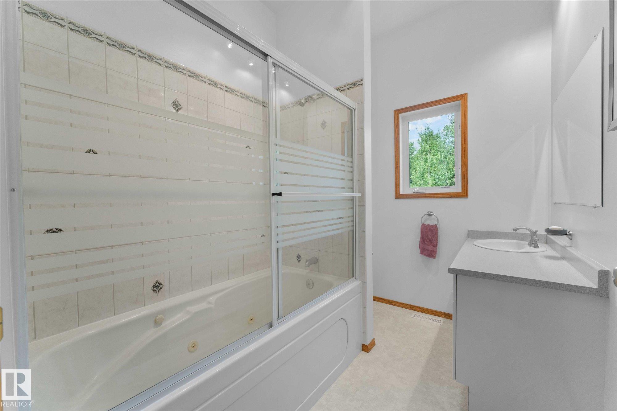 Photo 25 at 6316 Hghway 16, Lake Isle, Rural Parkland County