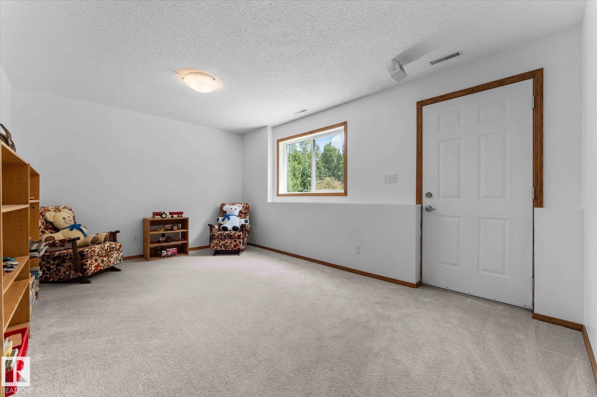 Photo 36 at 6316 Hghway 16, Lake Isle, Rural Parkland County