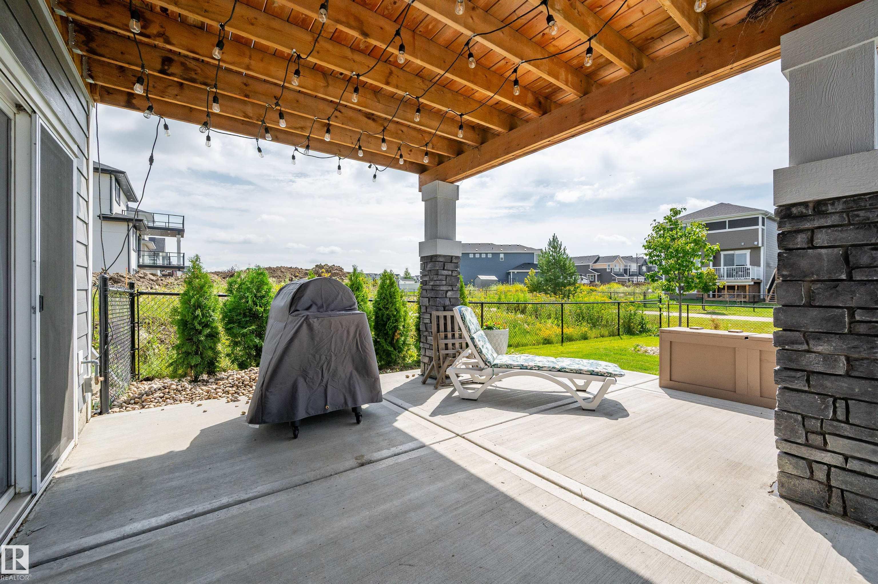 Photo 56 at 134 Edgewater Circle, Southfork, Leduc