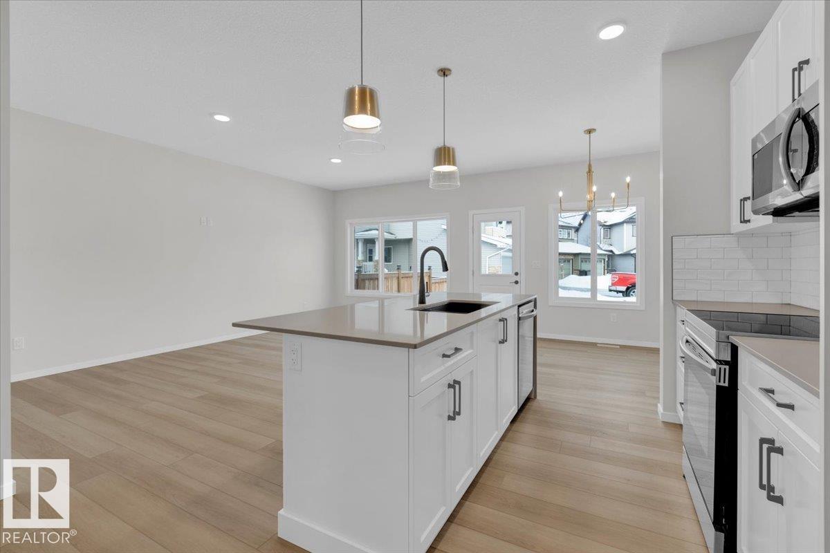 Photo 10 at 133 Hilton Cove, Harvest Ridge, Spruce Grove