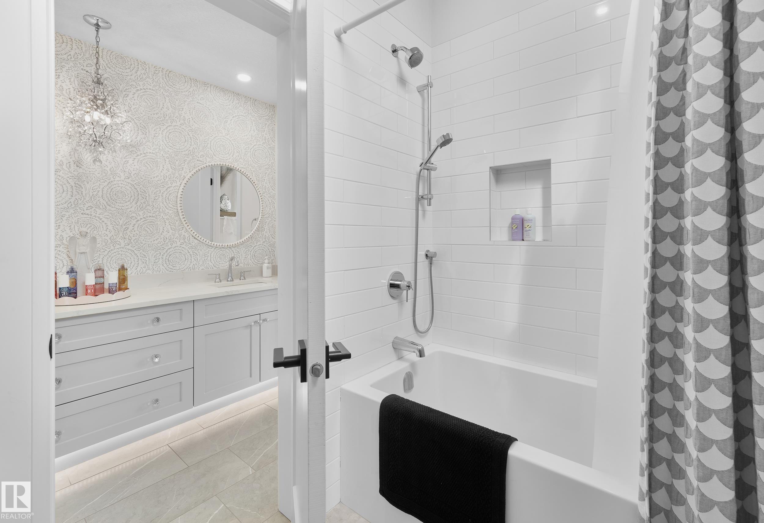 Photo 21 at 10934 131 Street NW, Westmount, Edmonton