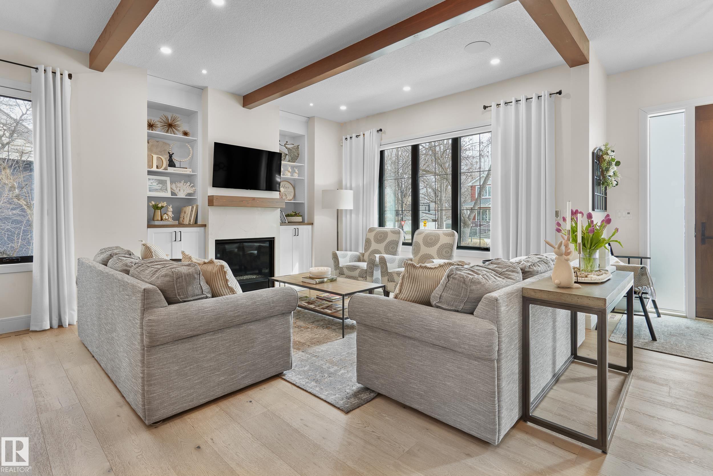 Photo 4 at 10934 131 Street NW, Westmount, Edmonton