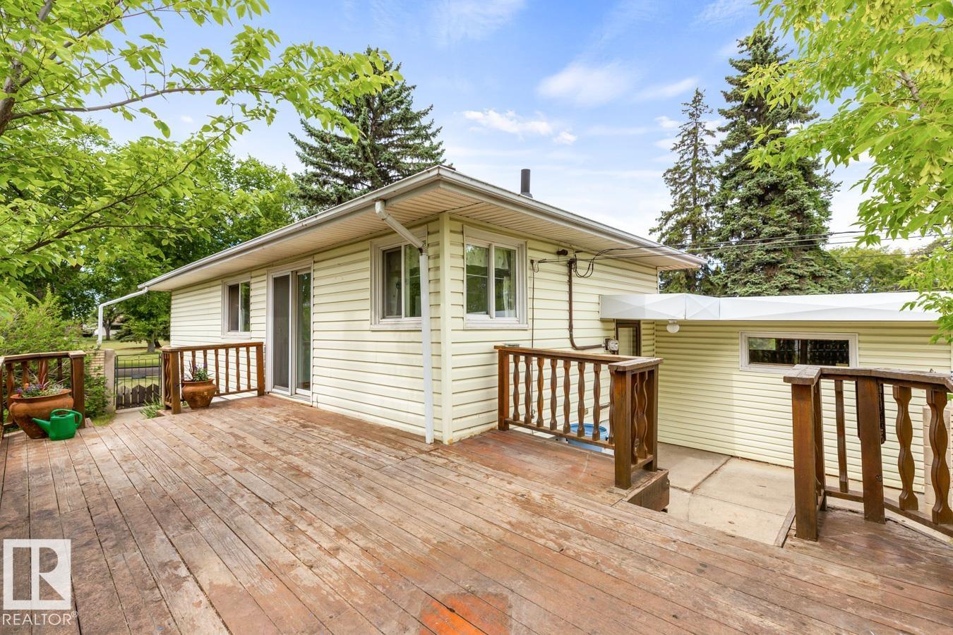 http://cdnparap120.paragonrels.com/ParagonImages/Property/p12/RAE/225362537/24/0/0/ba50ca5fee9c8e25003715c153b11e38/1/b76065f765b1d641673f71309de1687a/225362537-6a6868f0-19dd-4f61-86cd-77ba8f09c84d.JPG