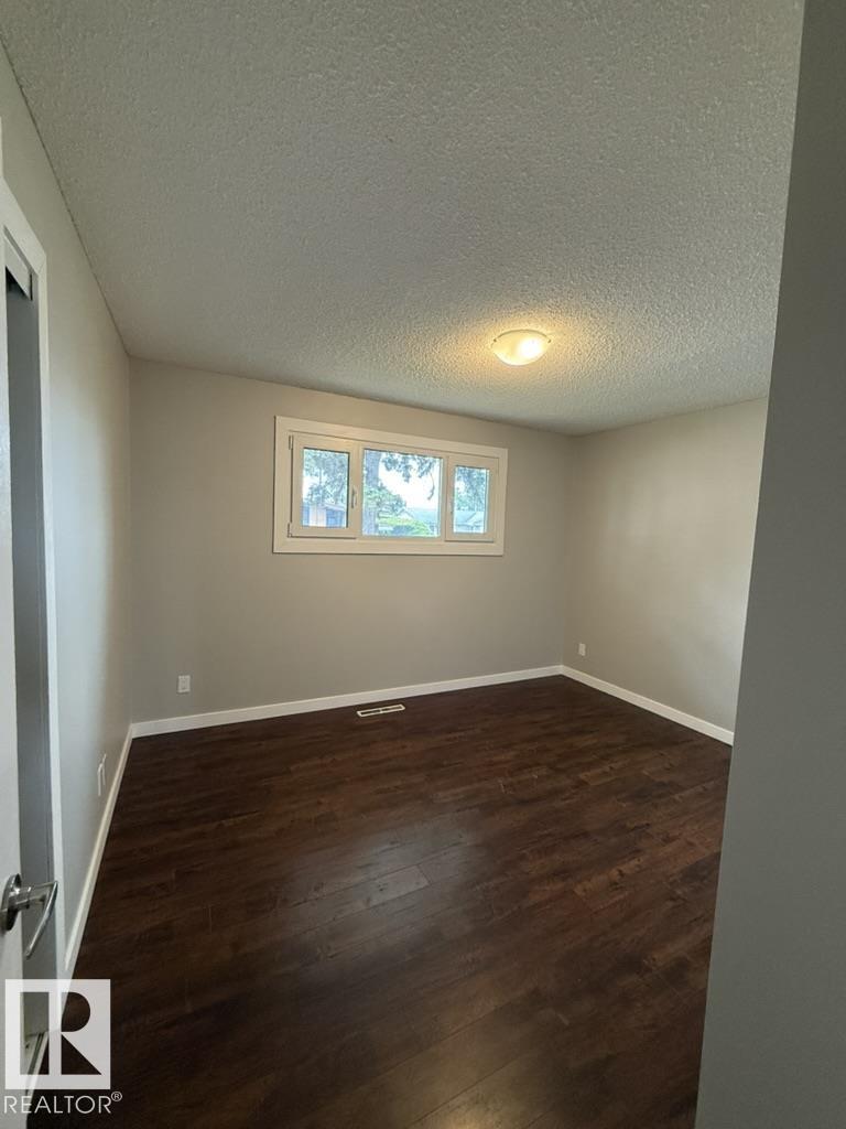Photo 11 at 7323 130 Avenue NW, Balwin, Edmonton