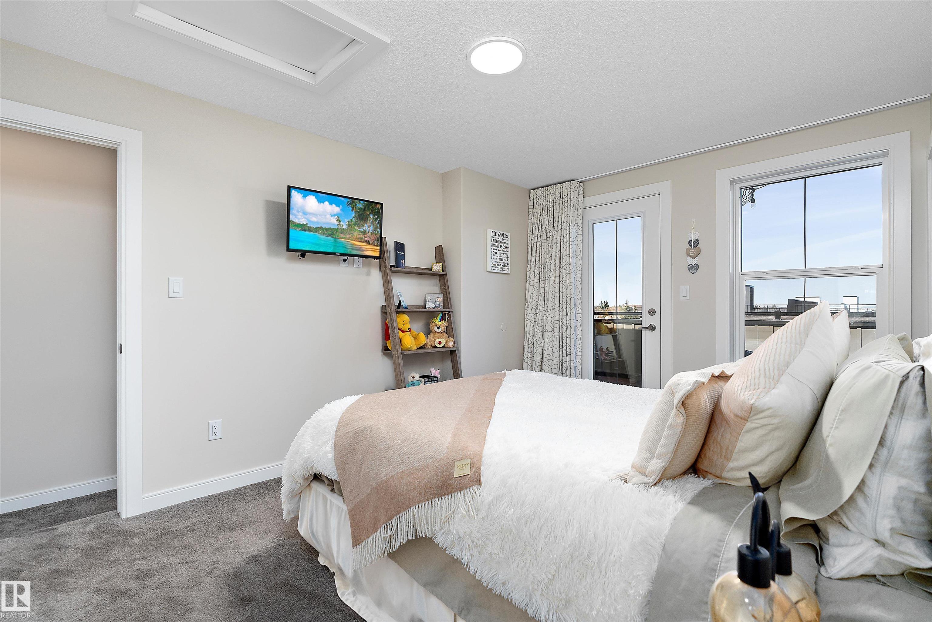 Photo 32 at 7819 Yorke Road NW, Blatchford Area, Edmonton