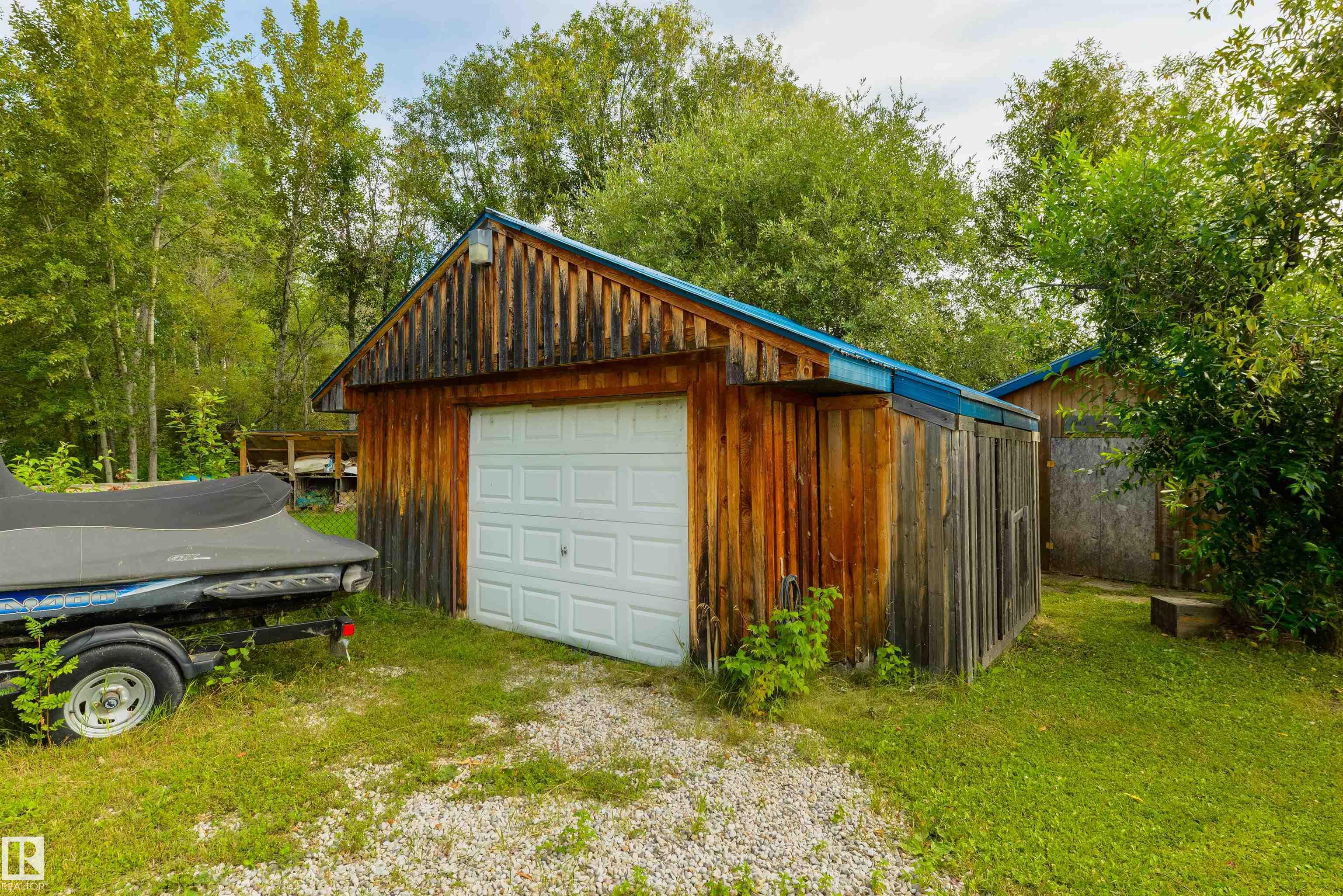 Photo 32 at 113 Bayview Drive, Lakeview, Rural Parkland County