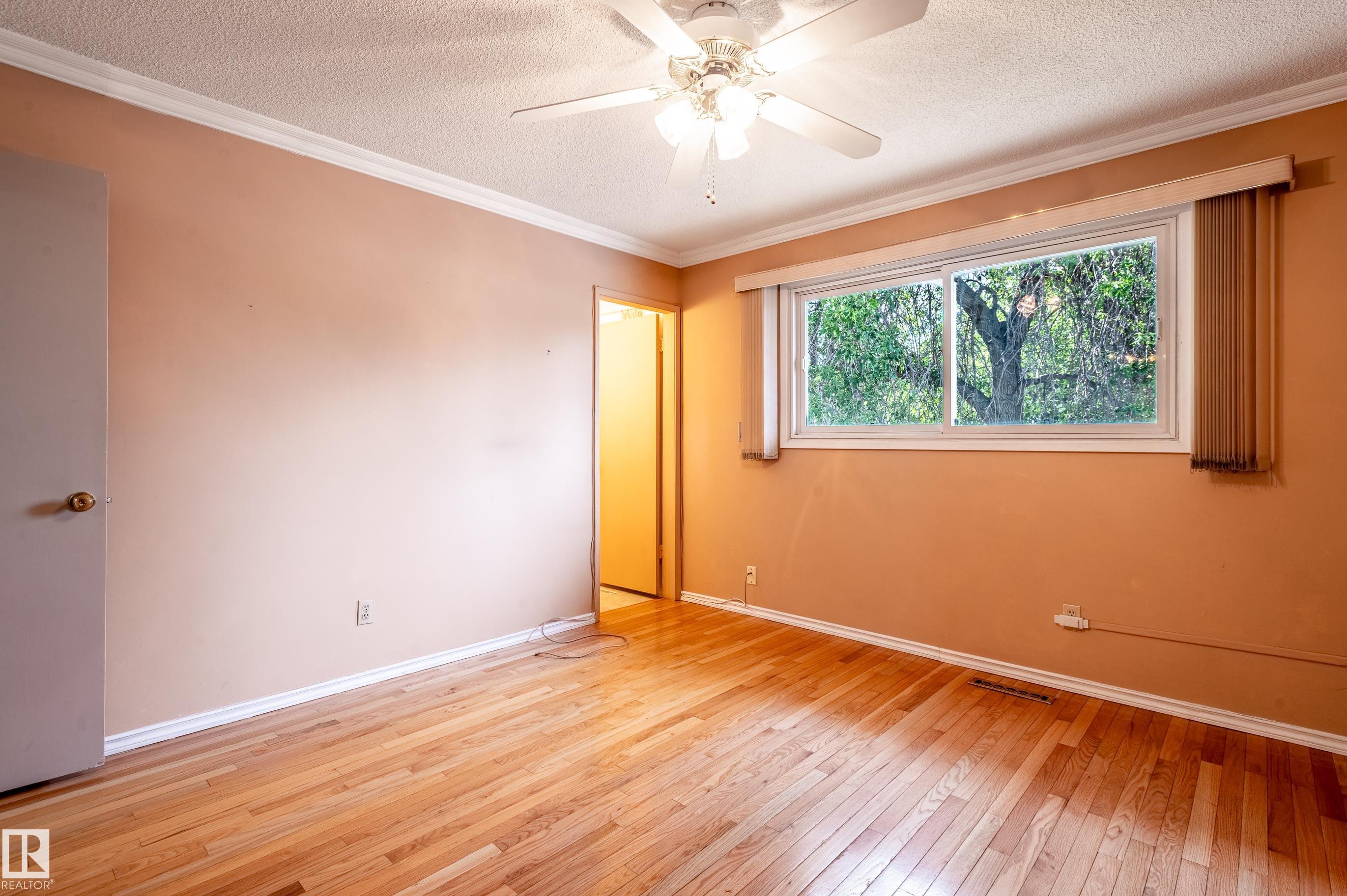 Photo 35 at 6411 149 Avenue NW, Mcleod, Edmonton