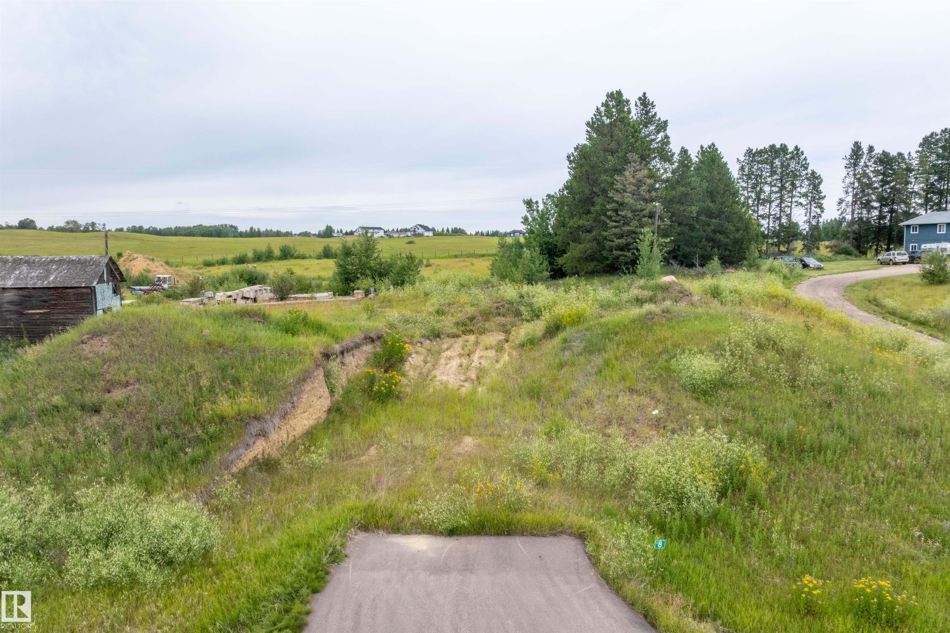 Photo 2 at 8 - 53214 Rge Road 13, Leeward Estates, Rural Parkland County