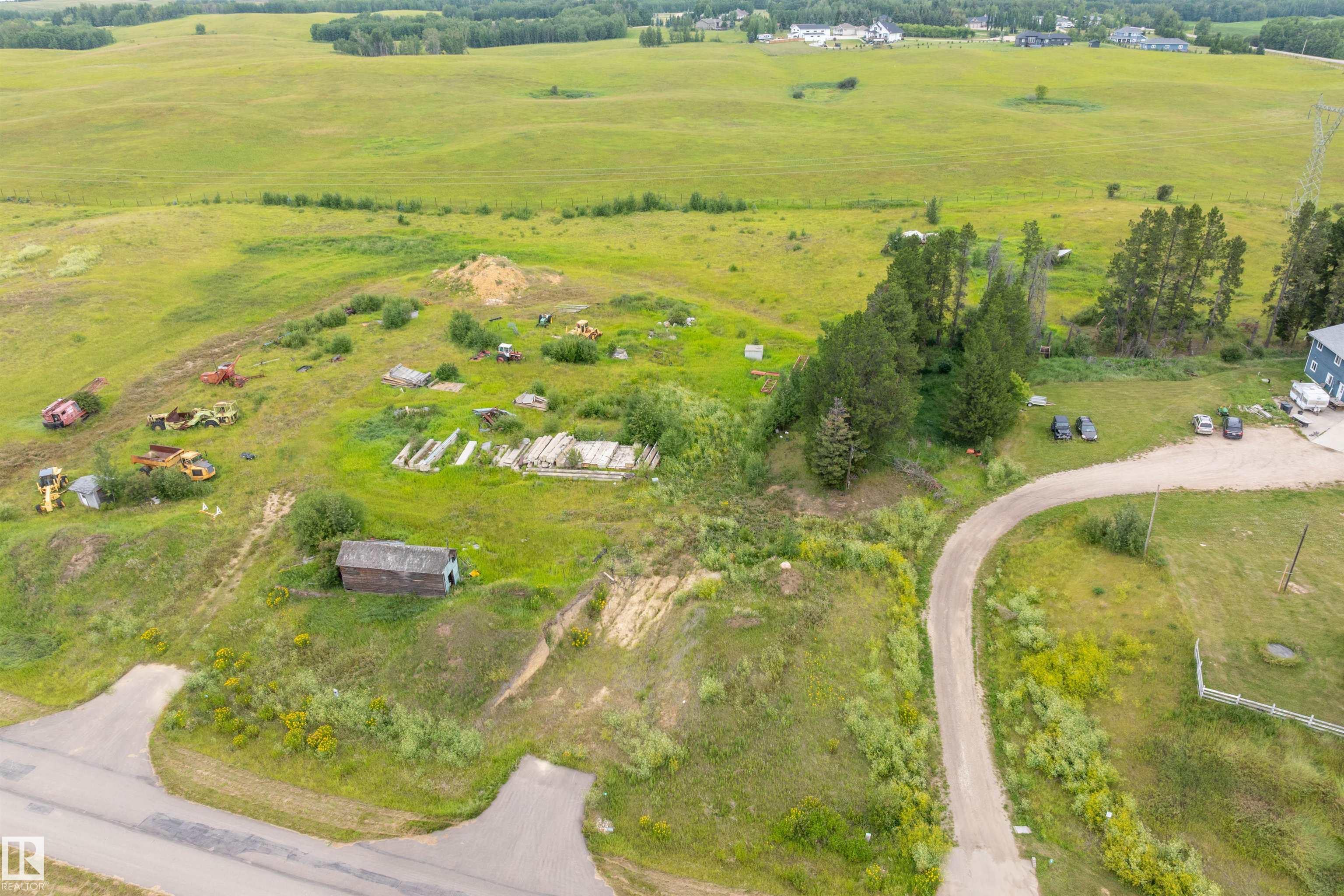 Photo 4 at 8 - 53214 Rge Road 13, Leeward Estates, Rural Parkland County