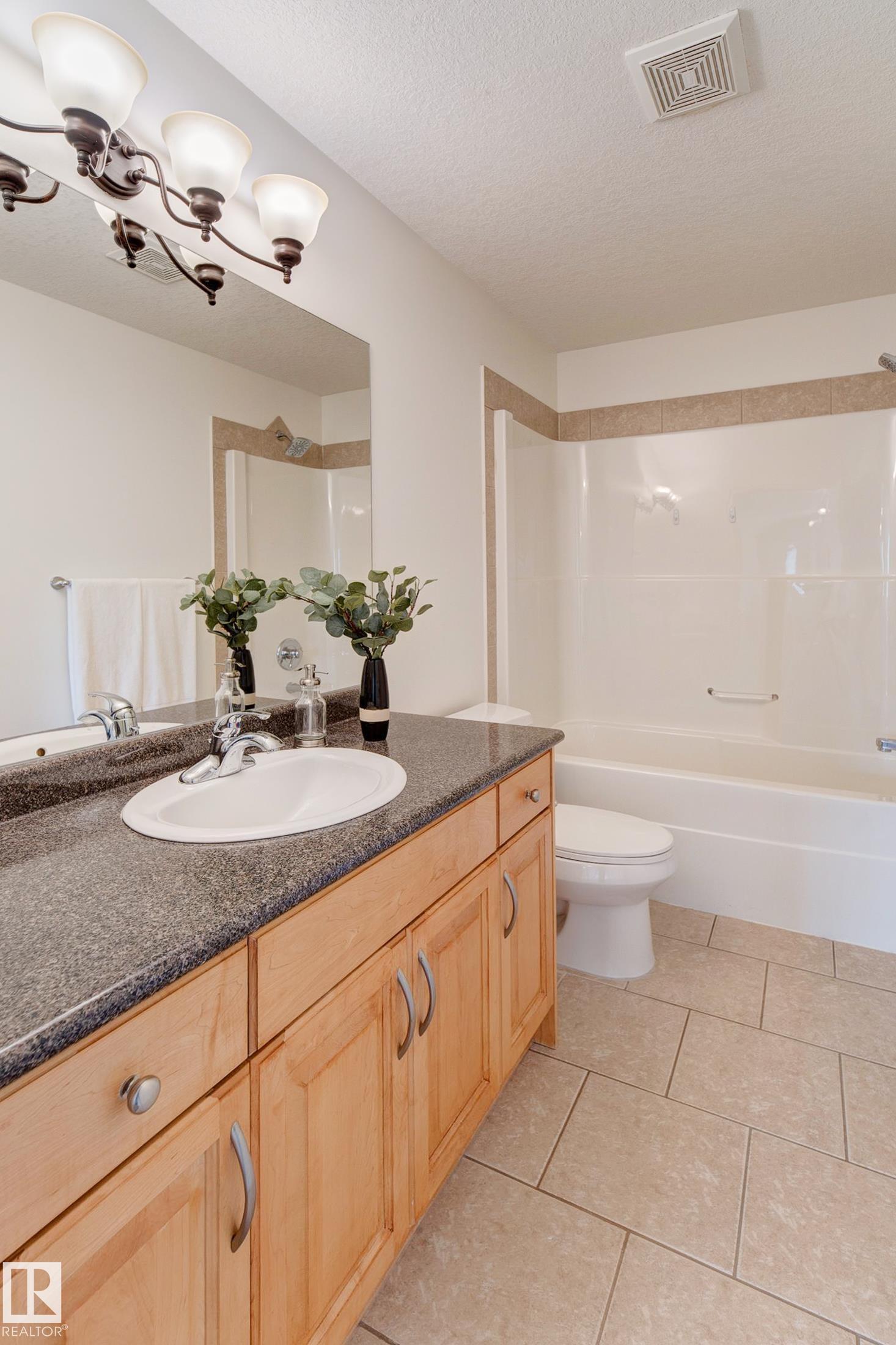 Photo 48 at 3020 Macneil Way NW, Magrath Heights, Edmonton