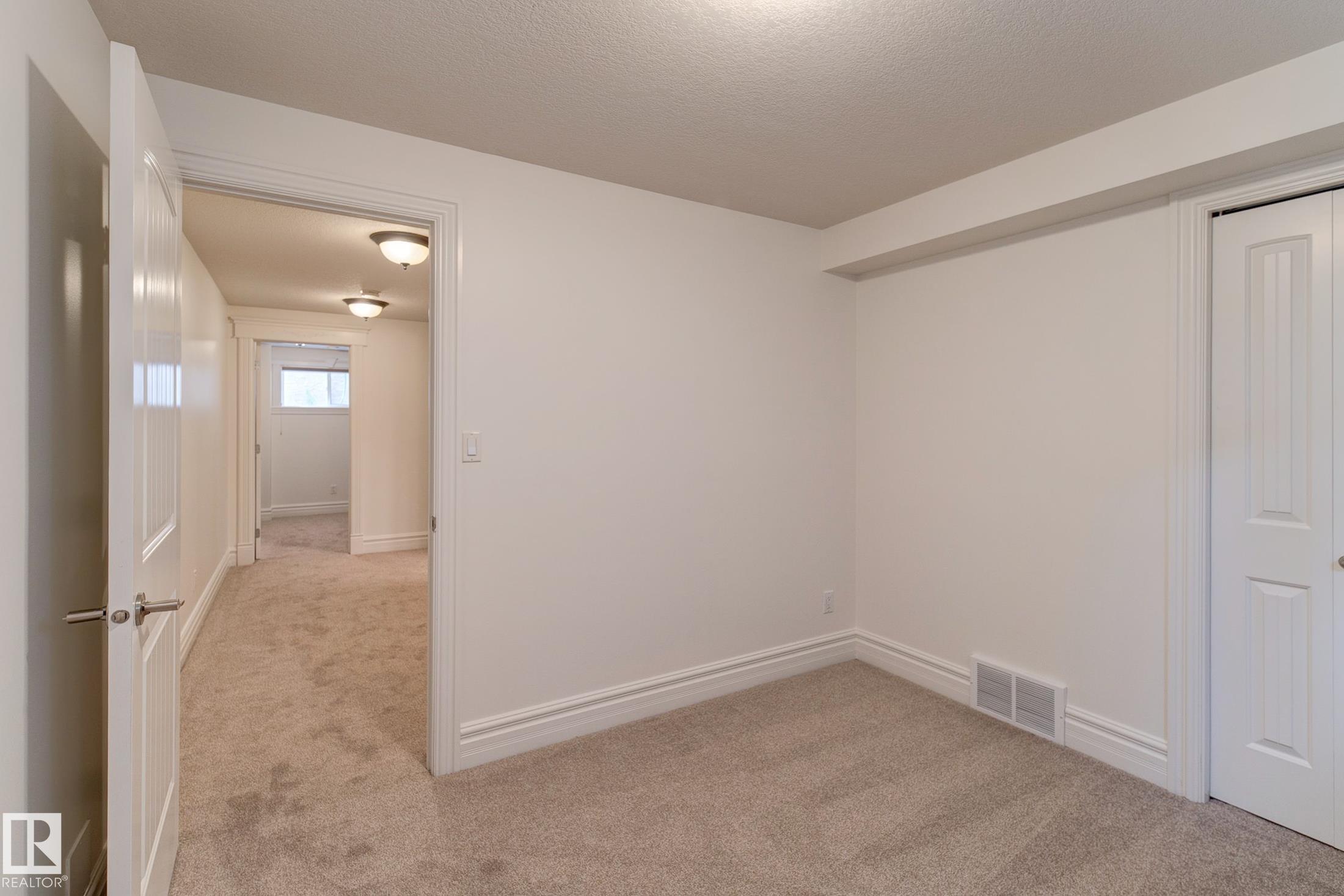 Photo 57 at 3020 Macneil Way NW, Magrath Heights, Edmonton