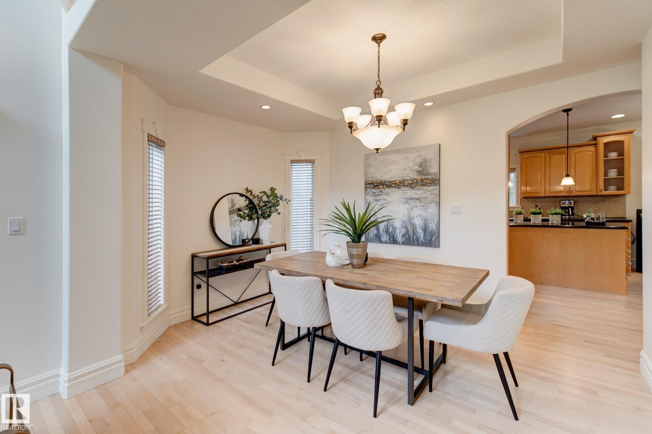 Photo 8 at 3020 Macneil Way NW, Magrath Heights, Edmonton