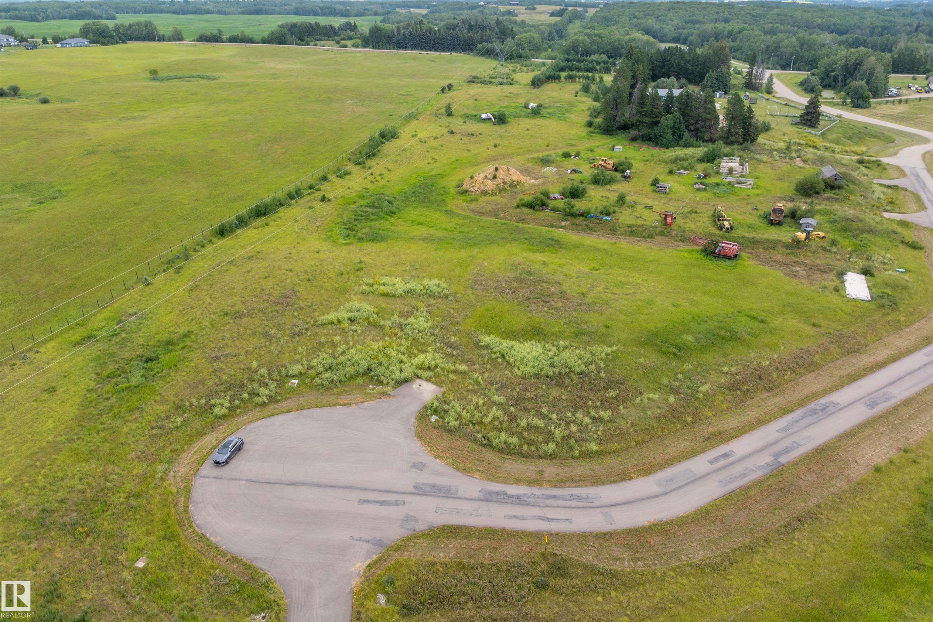 12 - 53214 Rge Road 13, Leeward Estates, Rural Parkland County 