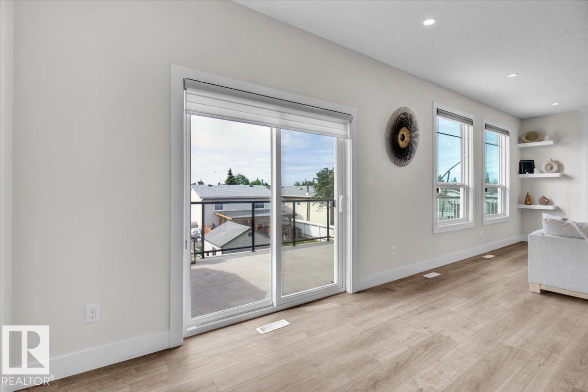 Photo 23 at 9327 181 Avenue NW, Klarvatten, Edmonton