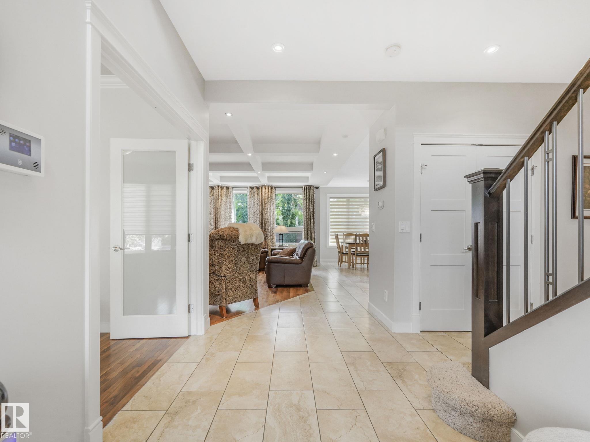 Photo 3 at 129 North Ridge Drive, North Ridge, St. Albert