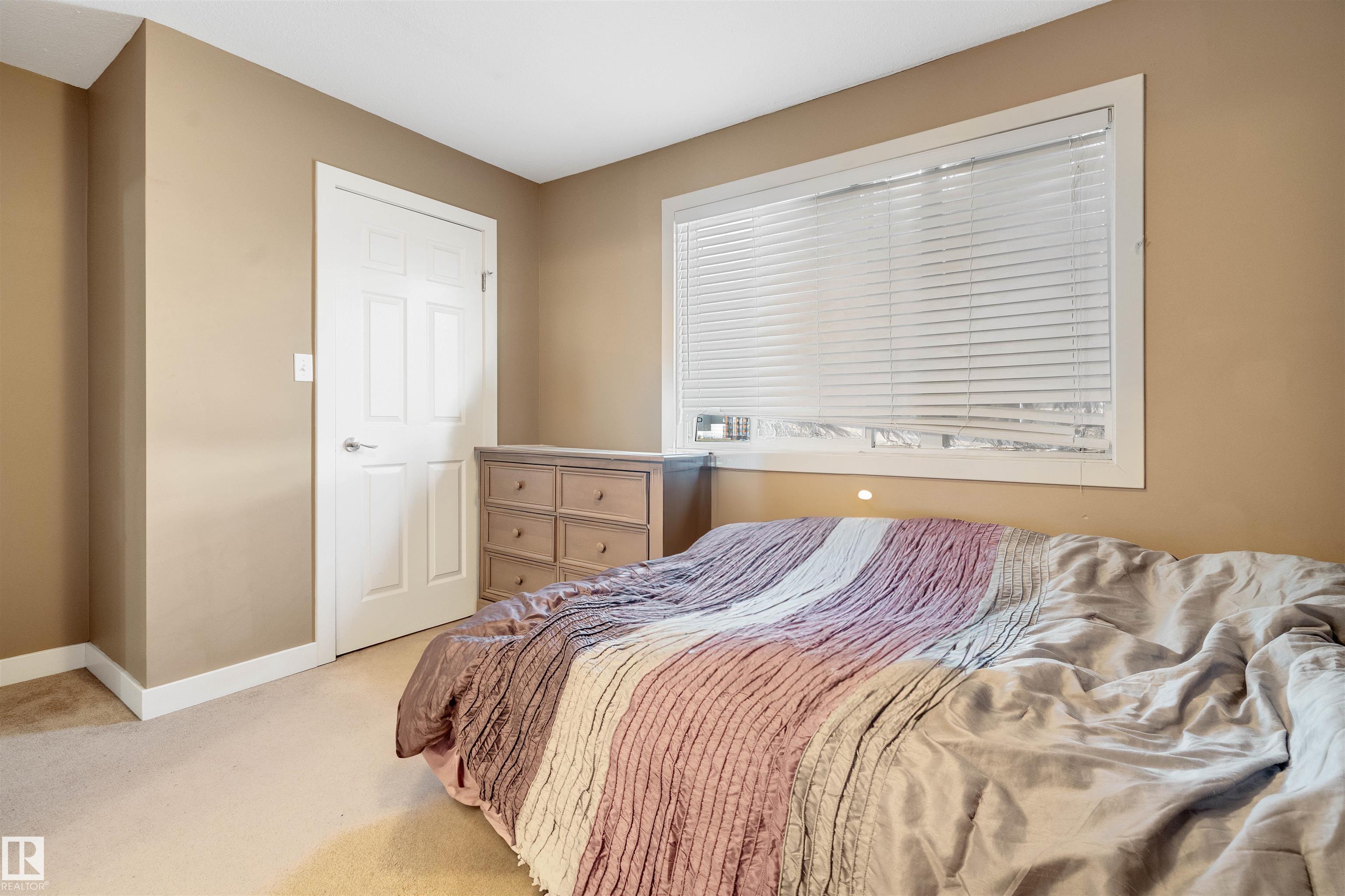 Photo 16 at 109 Sandstone Estates, Sandstone, Stony Plain