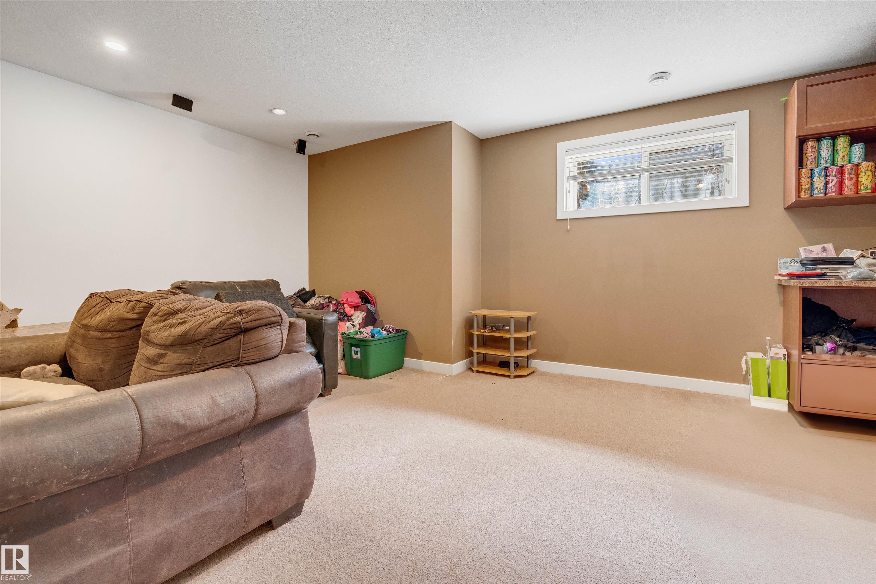 Photo 20 at 109 Sandstone Estates, Sandstone, Stony Plain