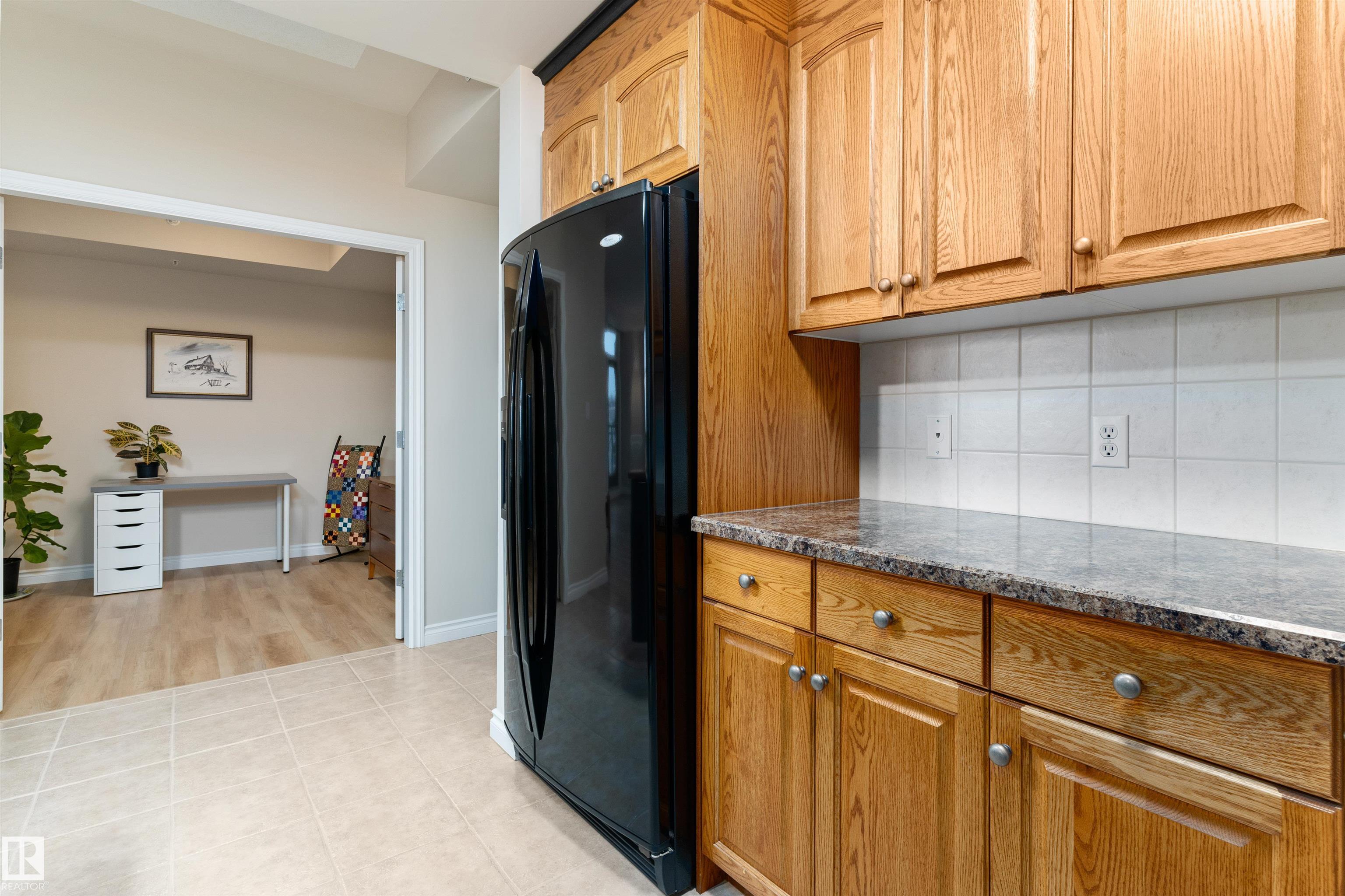 Photo 11 at 408 - 9020 Jasper Avenue NW, Boyle Street, Edmonton