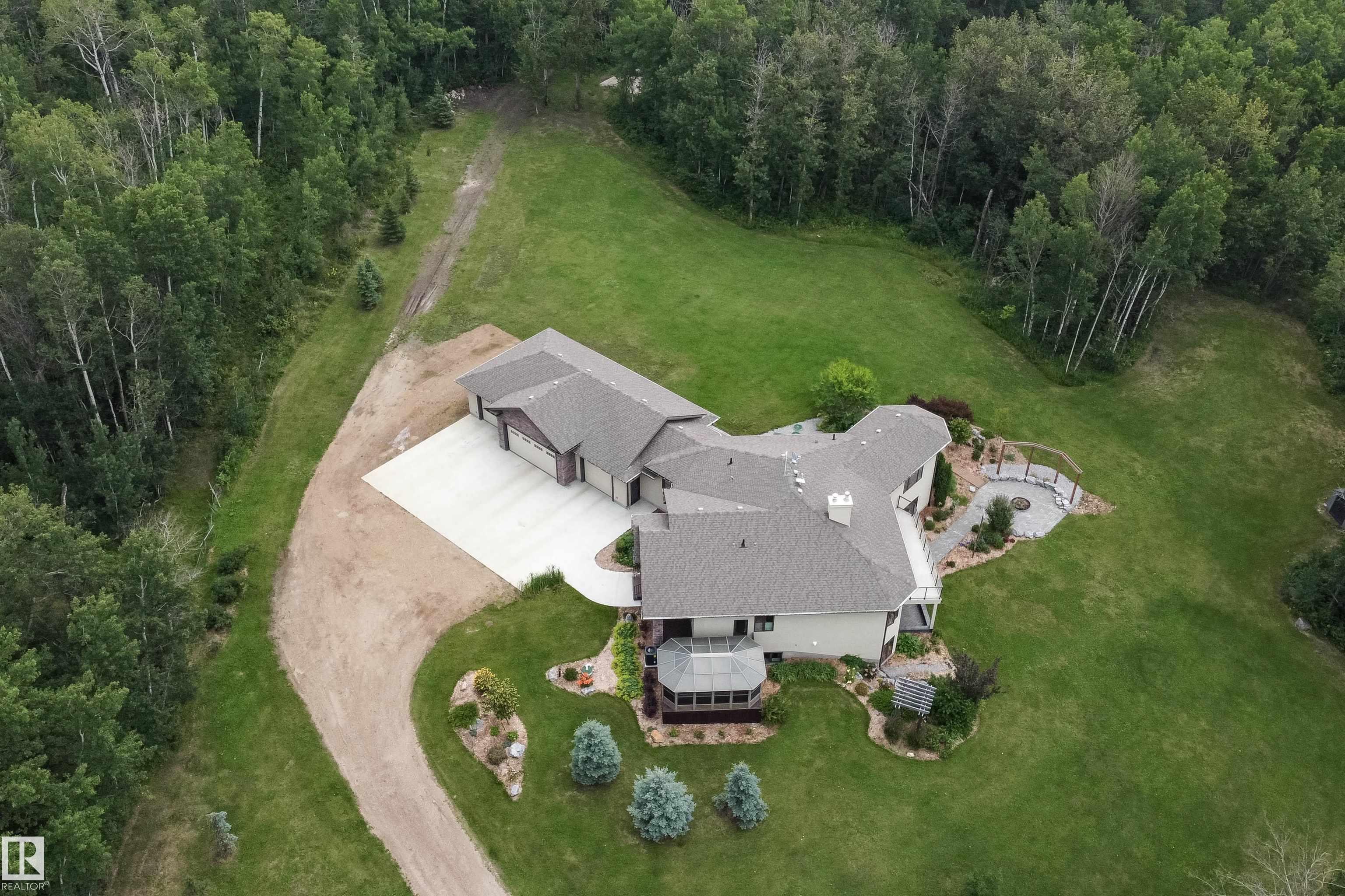 Photo 65 at 52449 Rge Road 214, None, Rural Strathcona County