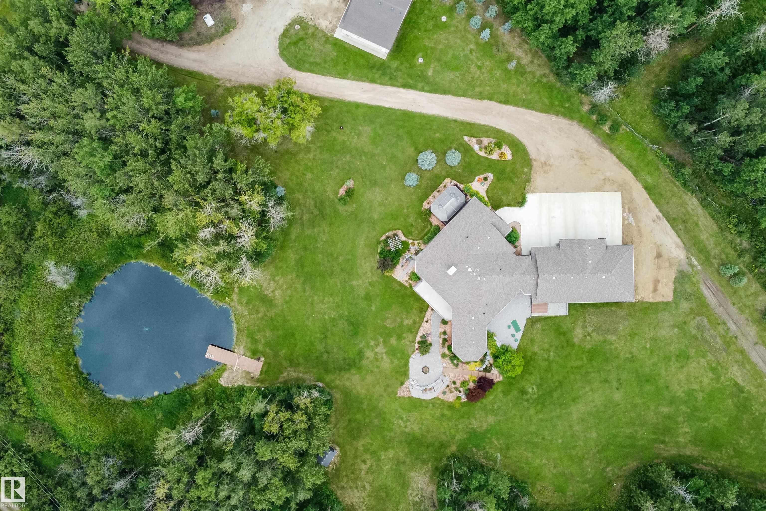 Photo 8 at 52449 Rge Road 214, None, Rural Strathcona County
