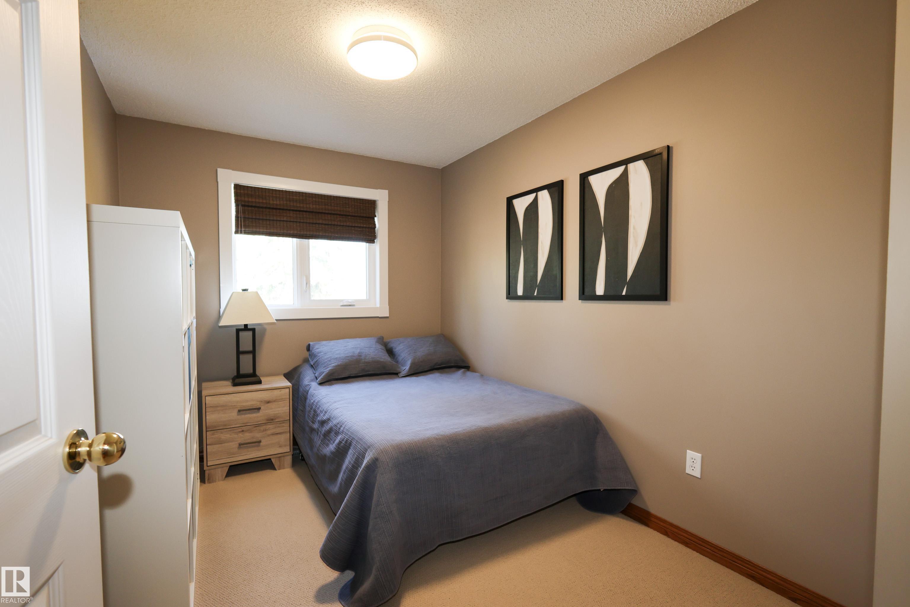 Photo 17 at 10408 89 Street, Morinville