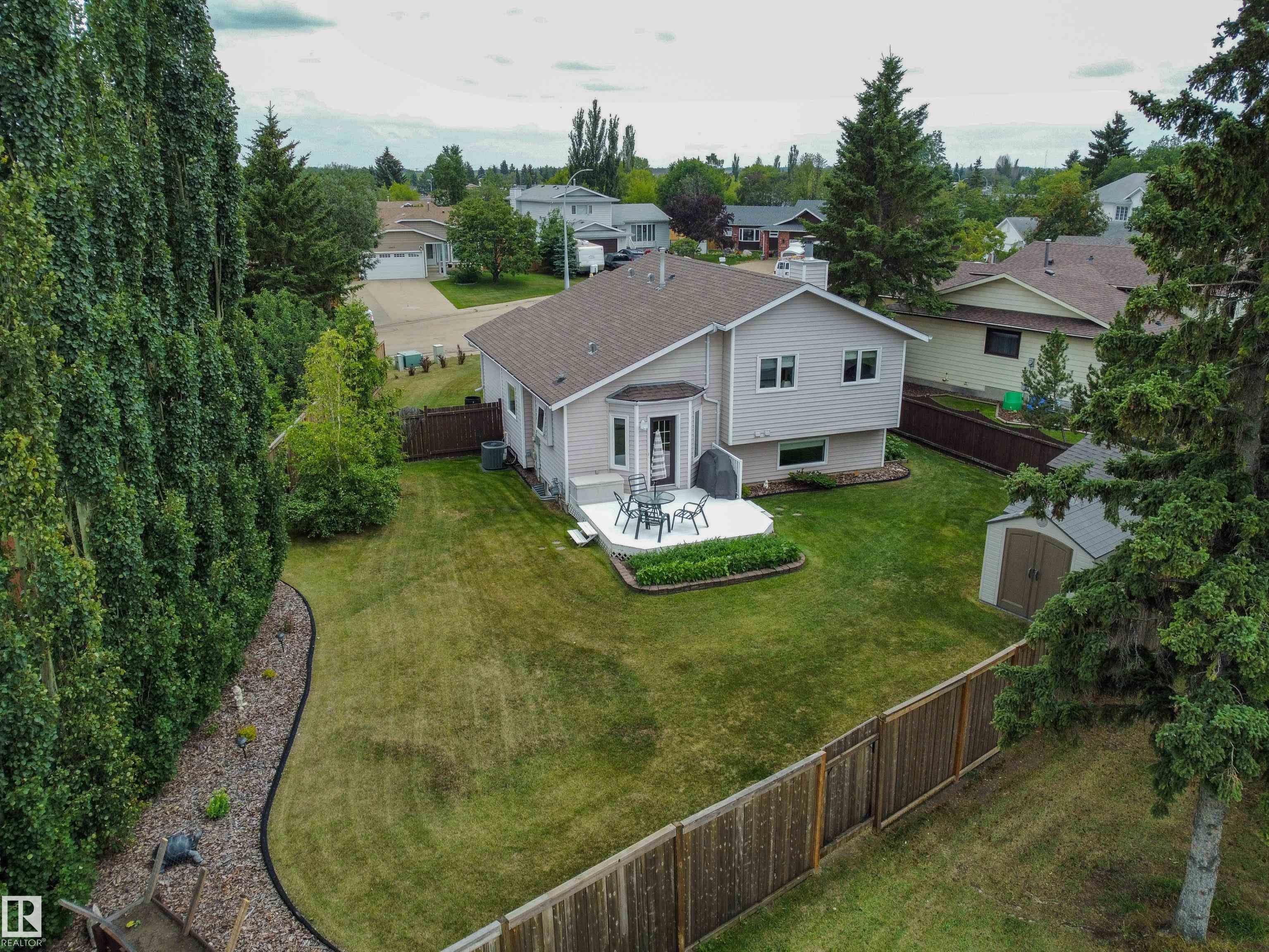 Photo 33 at 10408 89 Street, Morinville
