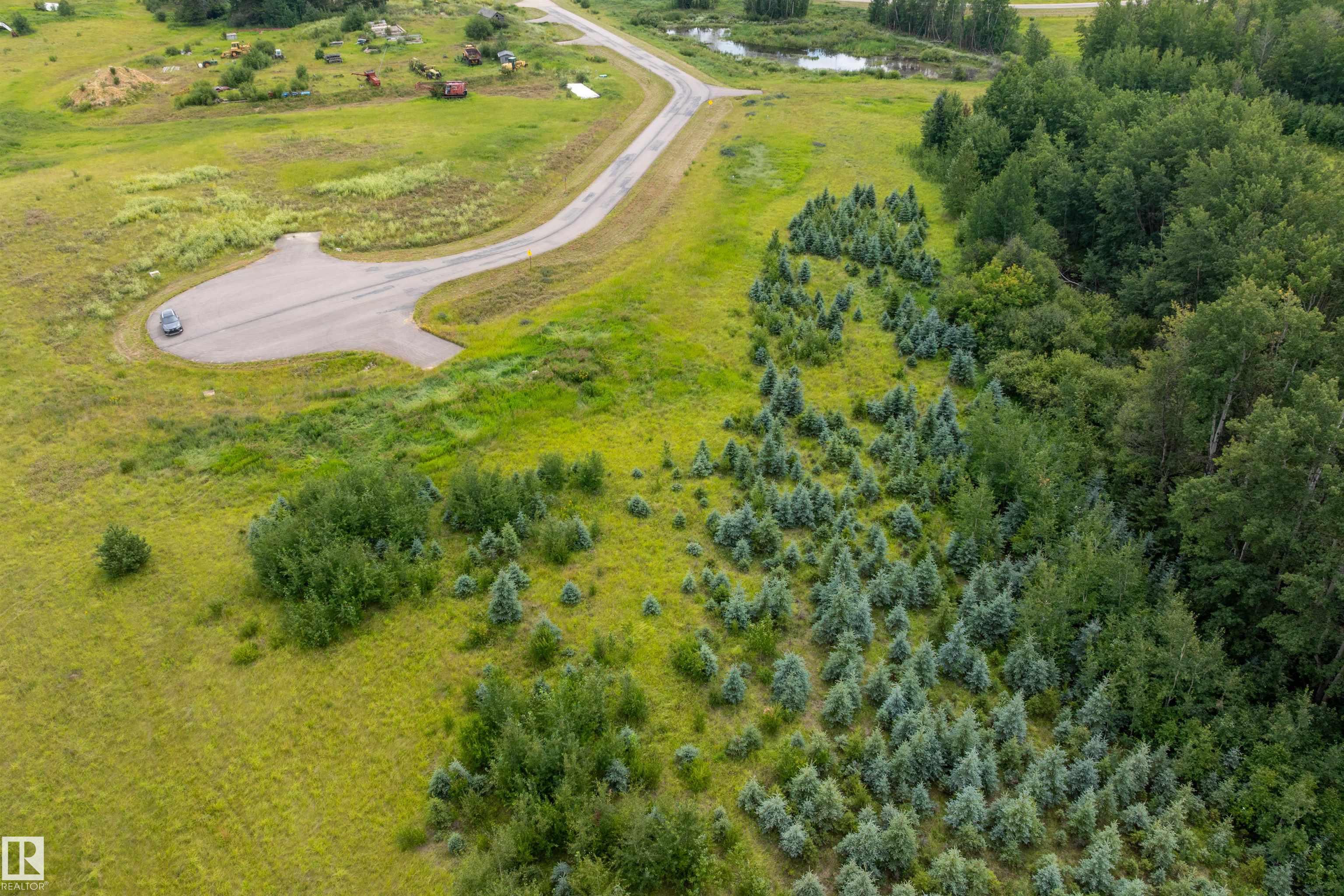 Photo 4 at 13 - 53214 Rge Road 13, Leeward Estates, Rural Parkland County