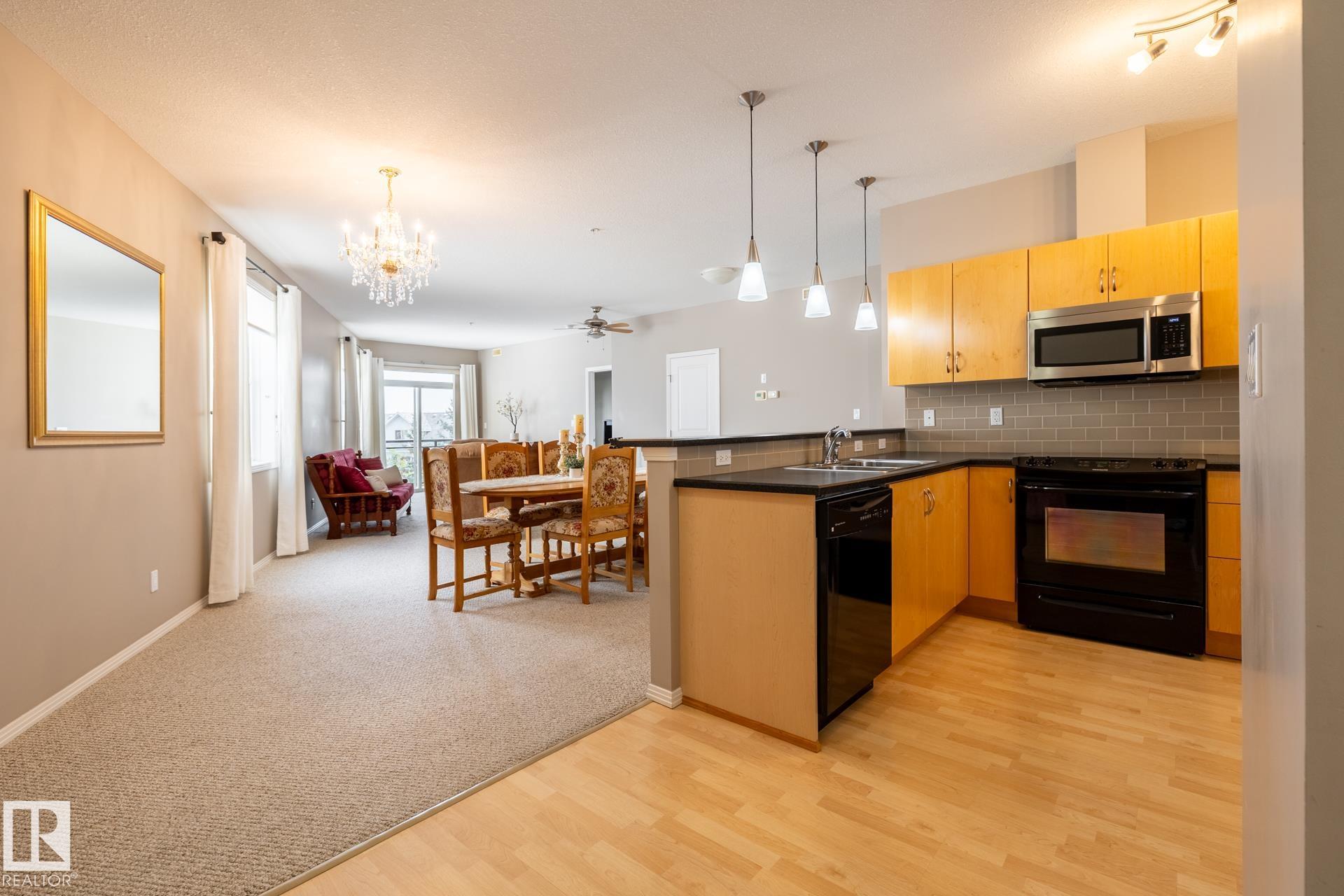 Photo 8 at 300 - 9940 Sherridon Drive, Sherridon Heights, Fort Saskatchewan