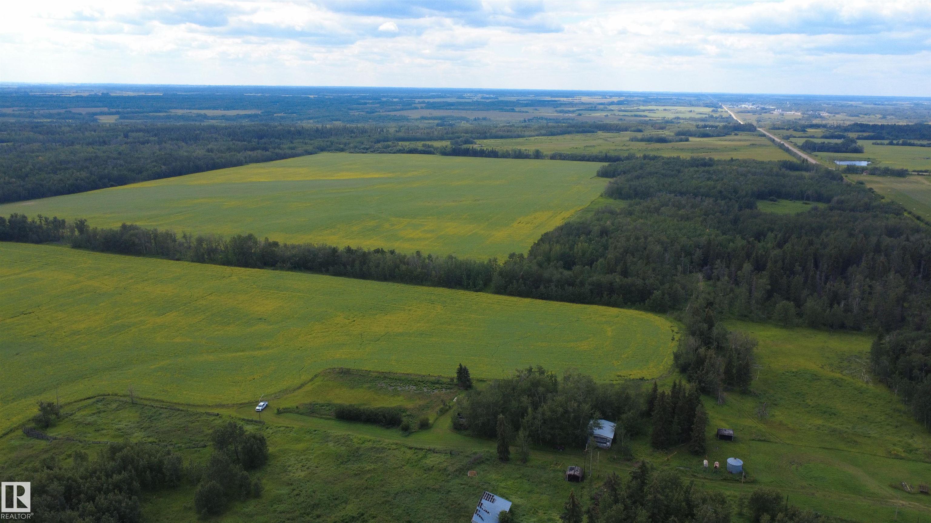 Photo 5 at 21113 Twp Road 574, None, Rural Sturgeon County