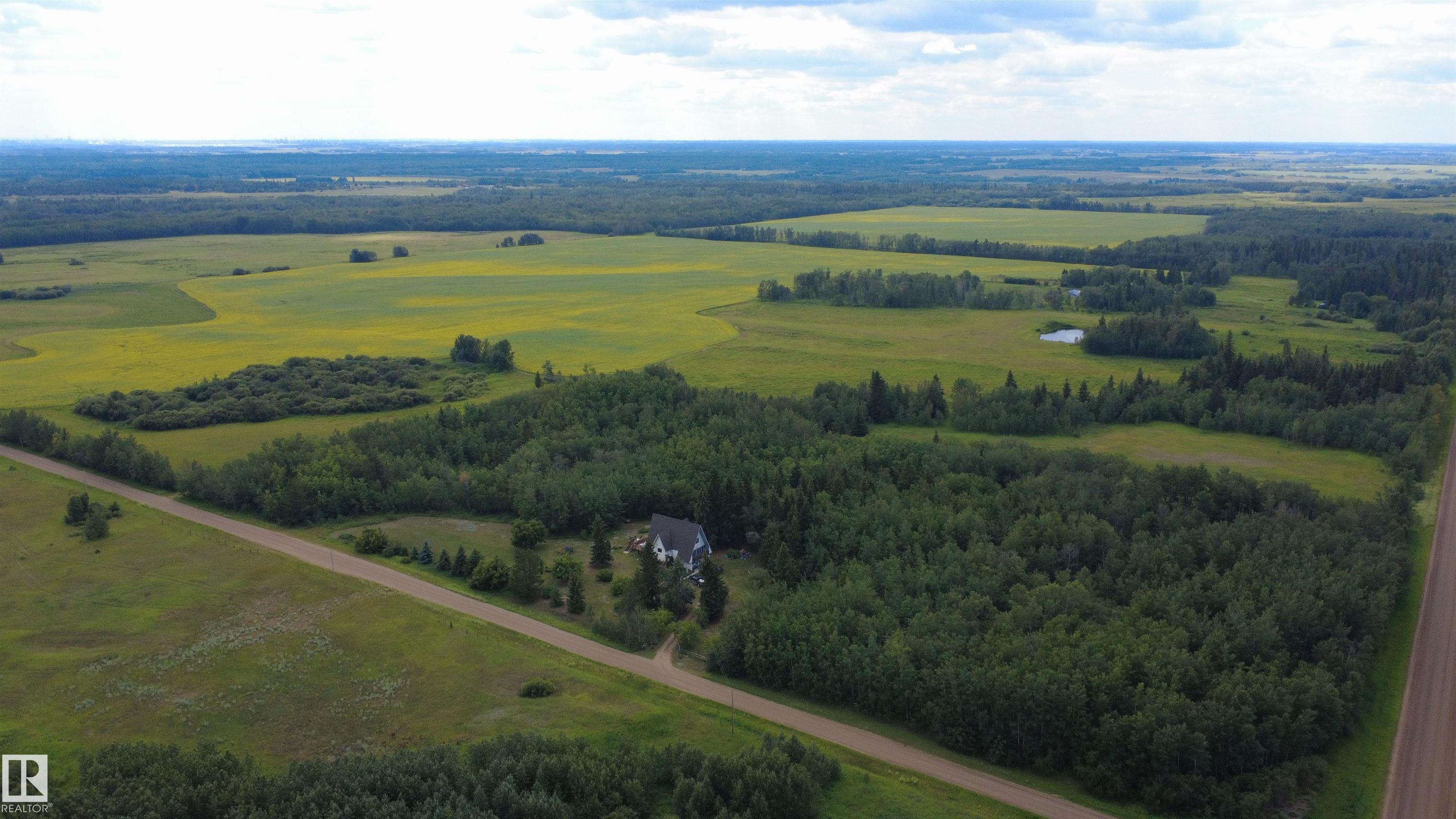 Photo 6 at 21113 Twp Road 574, None, Rural Sturgeon County