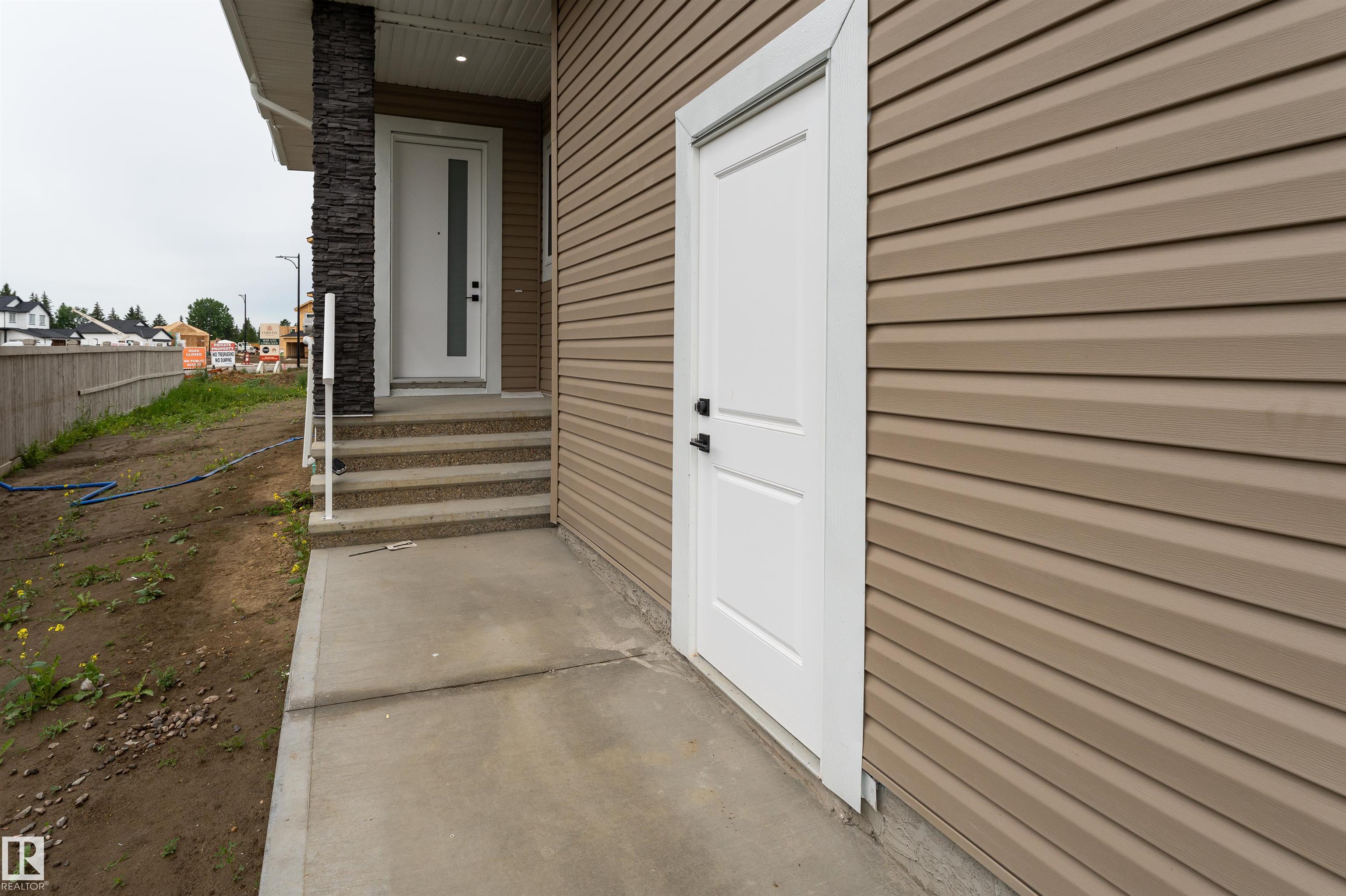 Photo 2 at 147 Graybriar Drive, The Fairways, Stony Plain