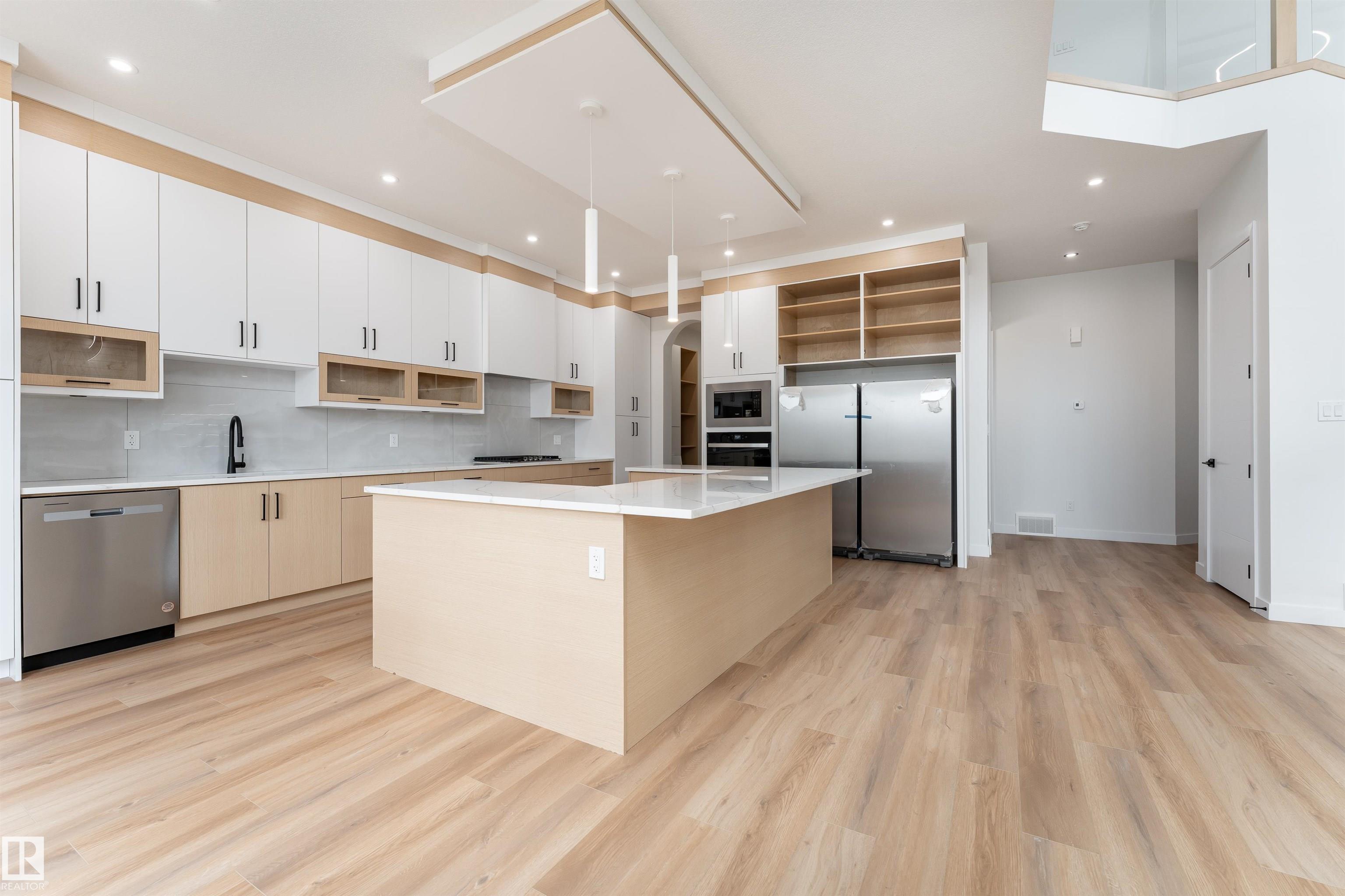 Photo 11 at 147 Graybriar Drive, The Fairways, Stony Plain