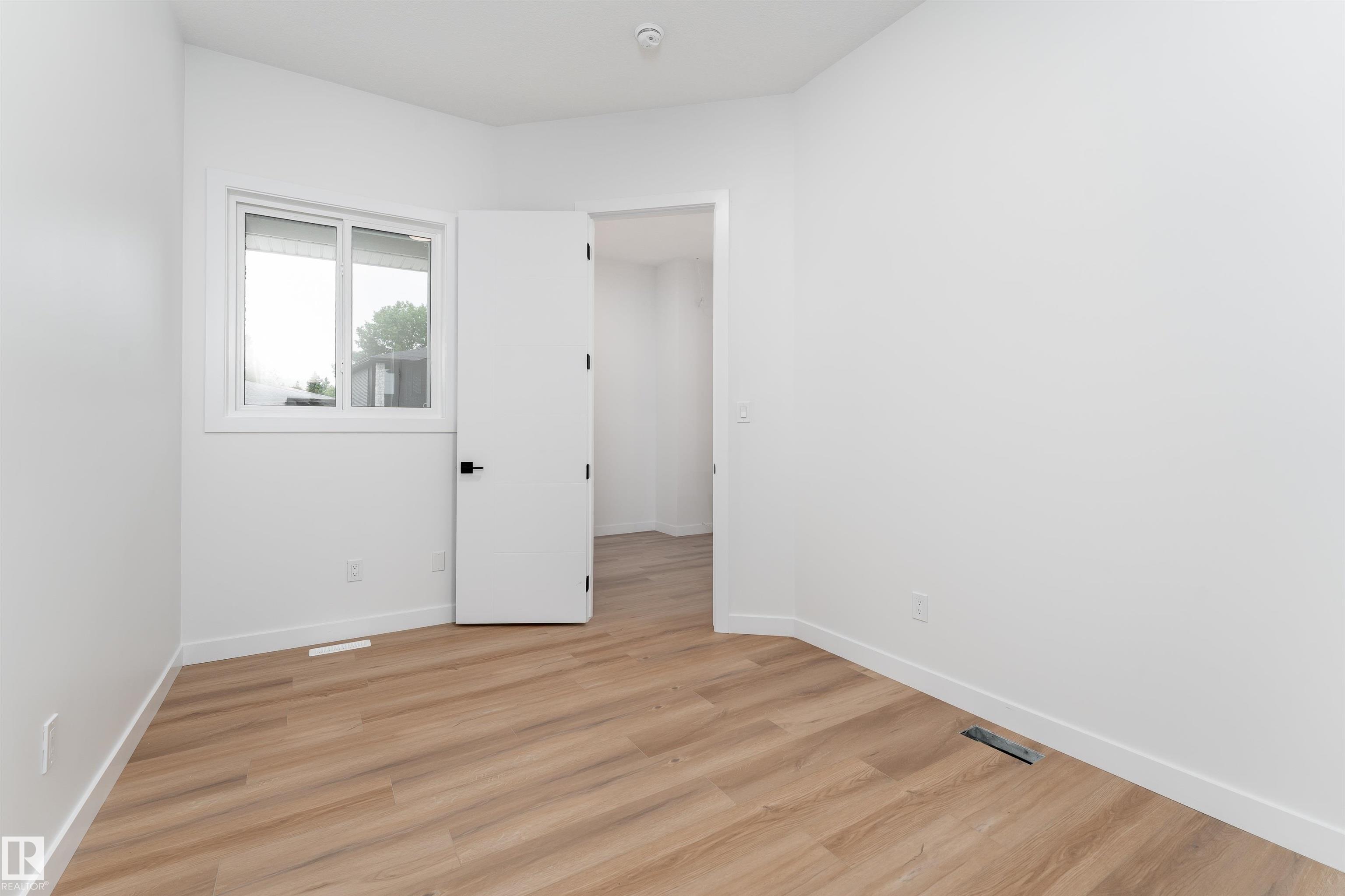 Photo 21 at 147 Graybriar Drive, The Fairways, Stony Plain